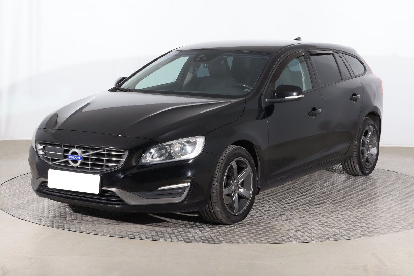 Volvo V60, D4 2.0, Automat, Serv.kniha - fotka 2