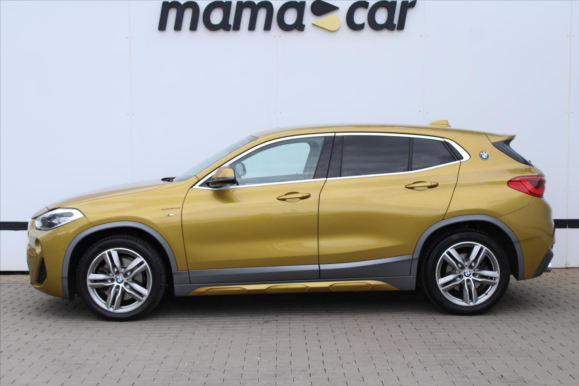 BMW X2, 25d xDrive 170kW M PAKET ČR - fotka 4