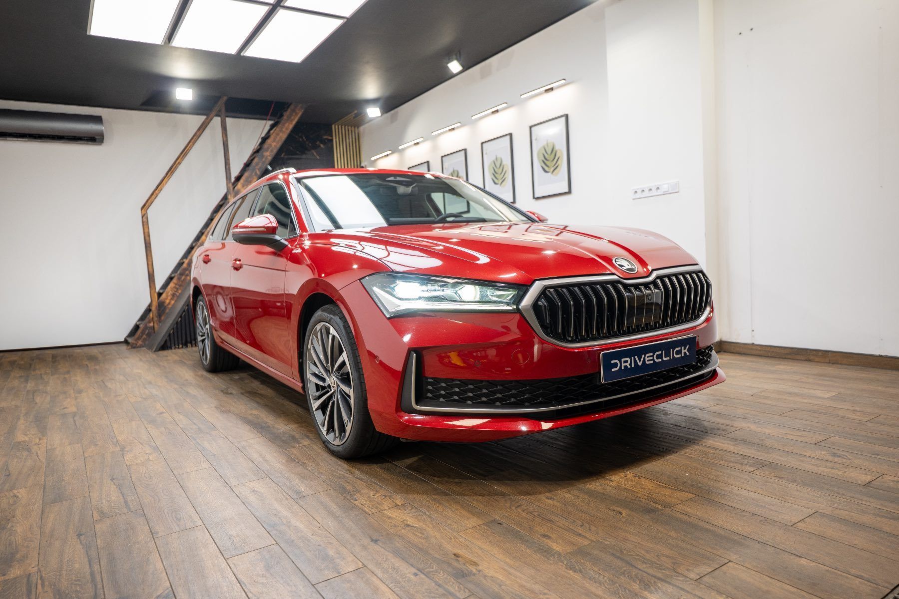 Škoda Superb, 2.0 TDI 110 kW L&K - fotka 3