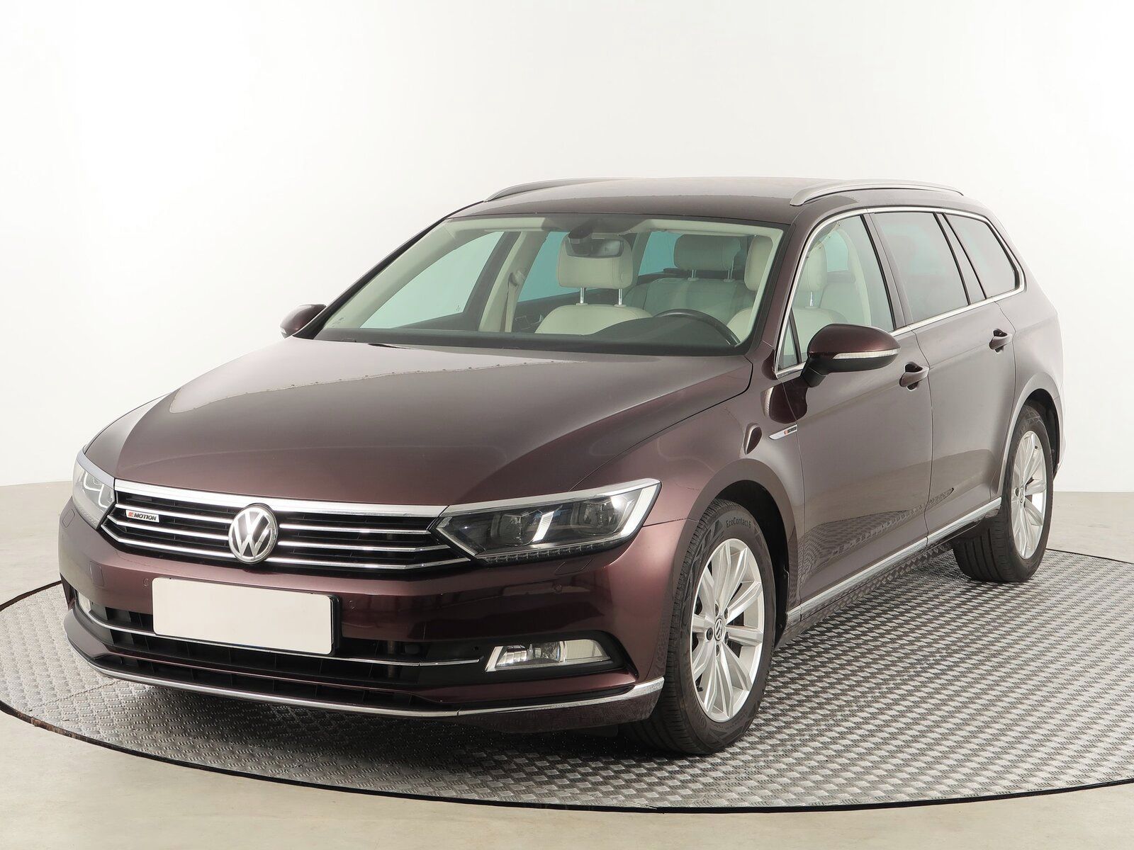 Volkswagen Passat, 2.0 TDI, Highline, 4X4 - fotka 2