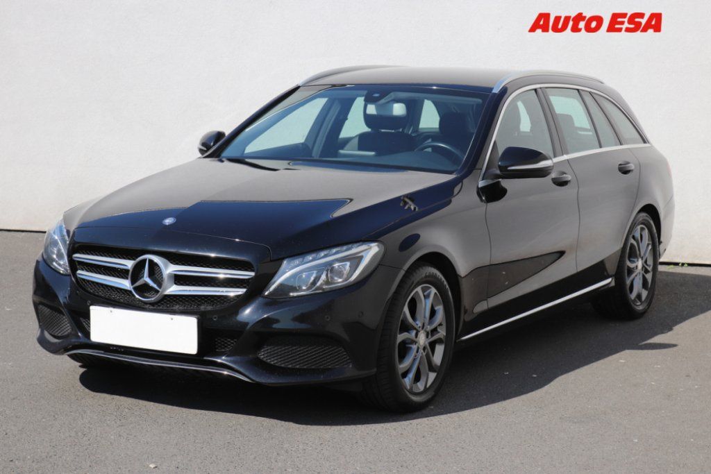 Mercedes-Benz Třídy C, 2.0 i C200,Avantgarde - fotka 3