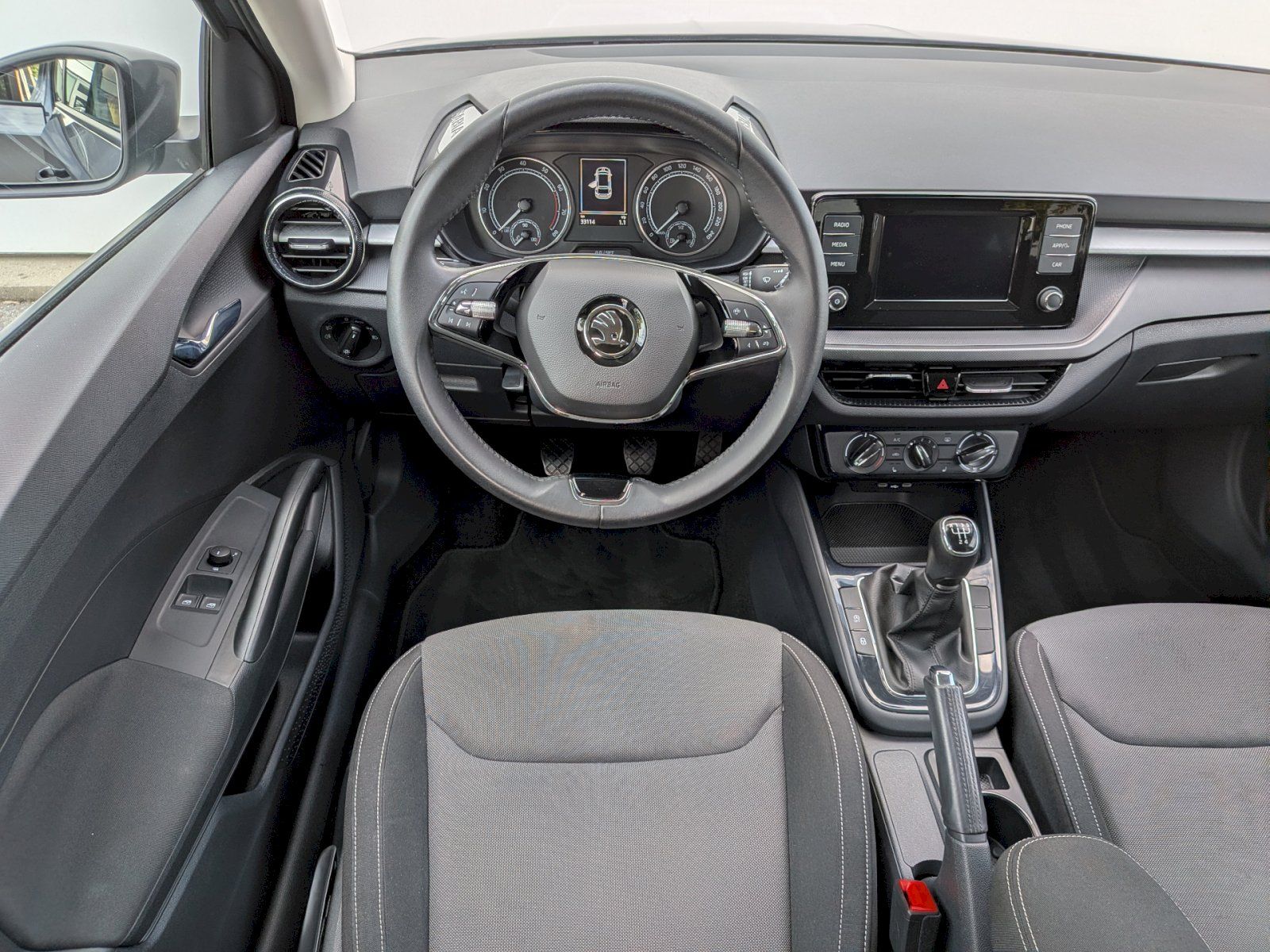 Škoda Fabia, 1,0MPI 59kW Ambiton Plus - fotka 5
