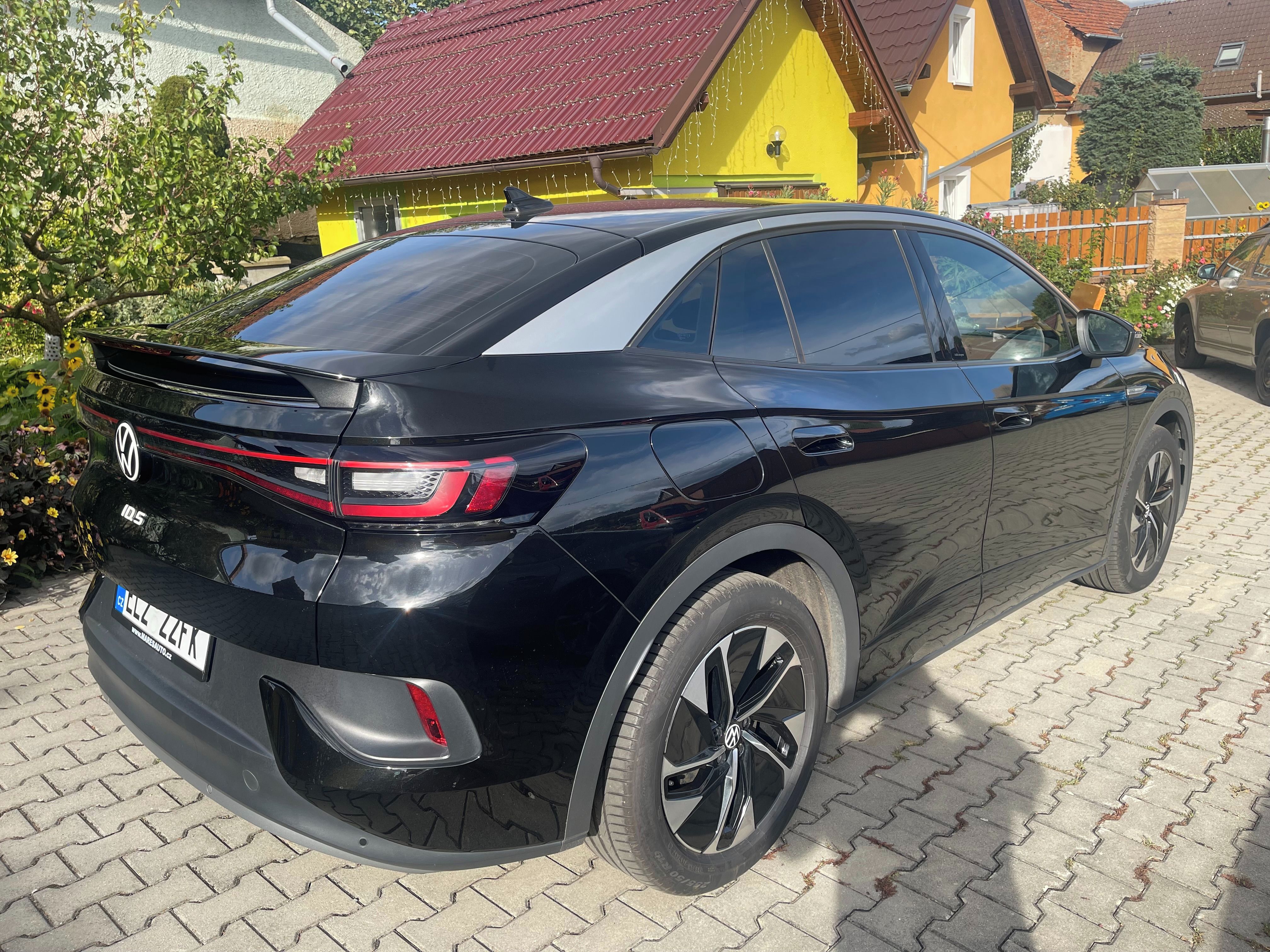 Volkswagen ID.5, ID5 PRO, LED,ALU 19" 82 KWh - fotka 6