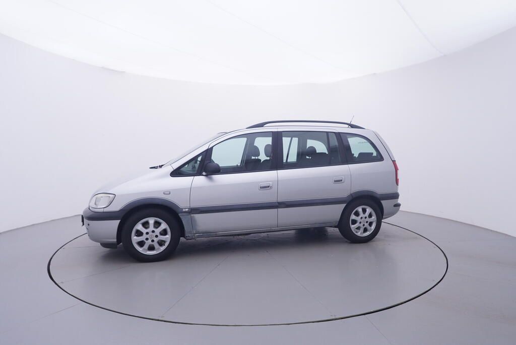 Opel Zafira, 1.8 16V 92 kW - fotka 2