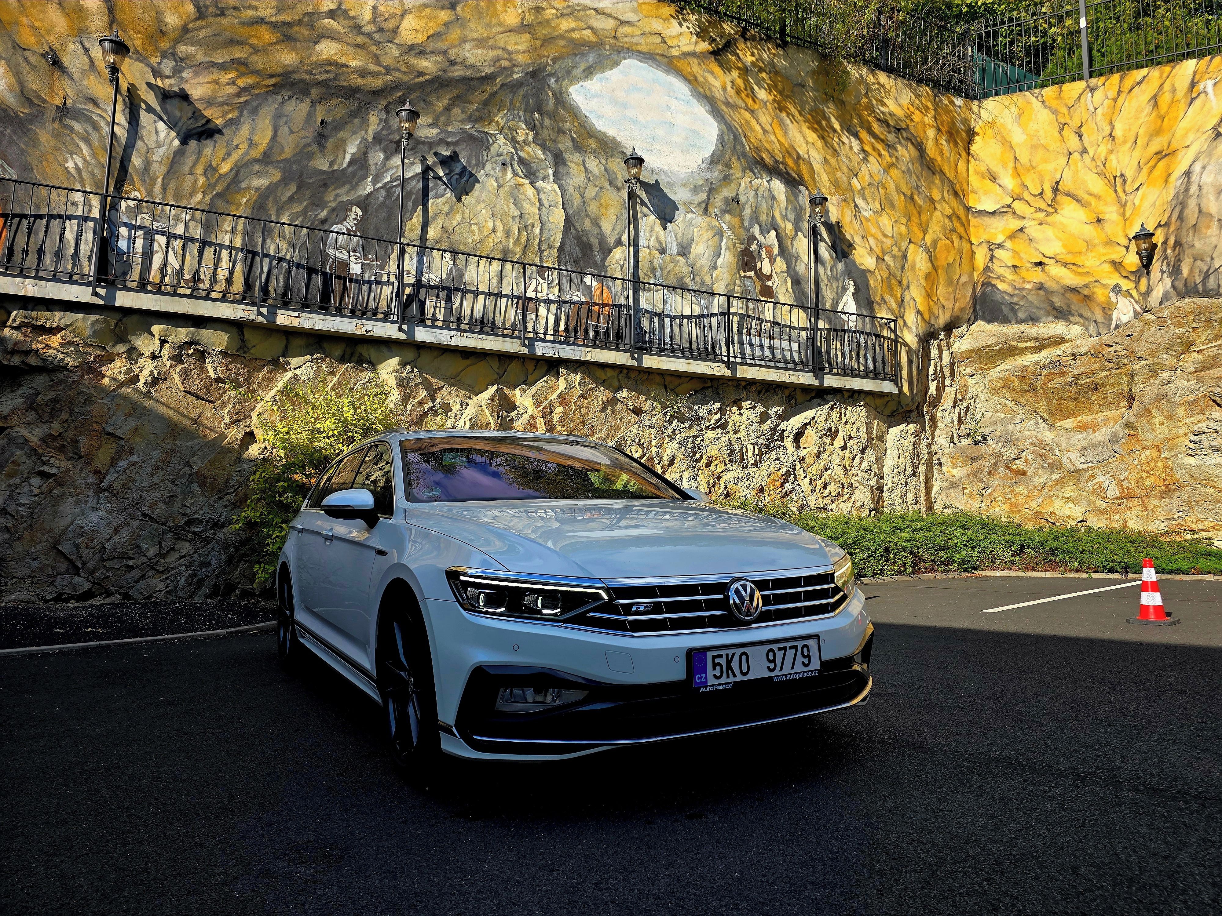 Volkswagen Passat, Pano, webasto, 360, Dynaudio - fotka 2
