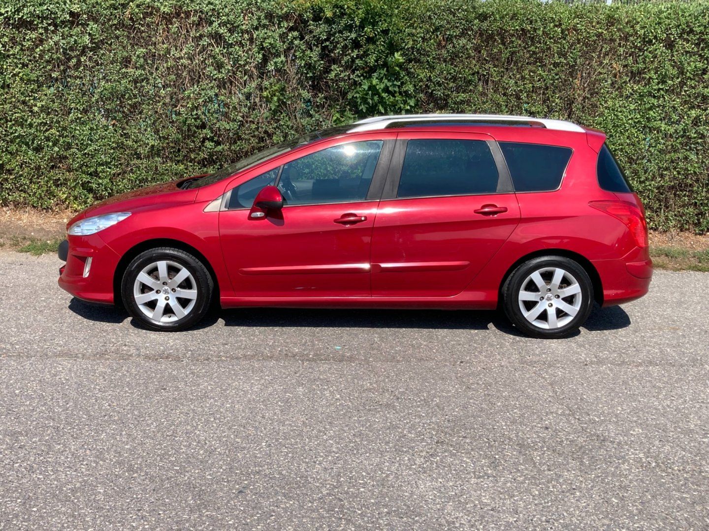 Peugeot 308, SW 1.6 HDI 82kW panorama - fotka 6
