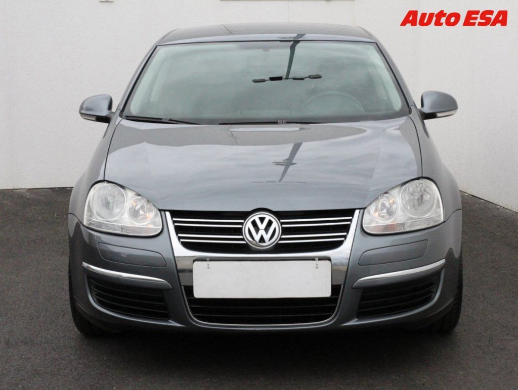 Volkswagen Jetta, 1.6i - fotka 2