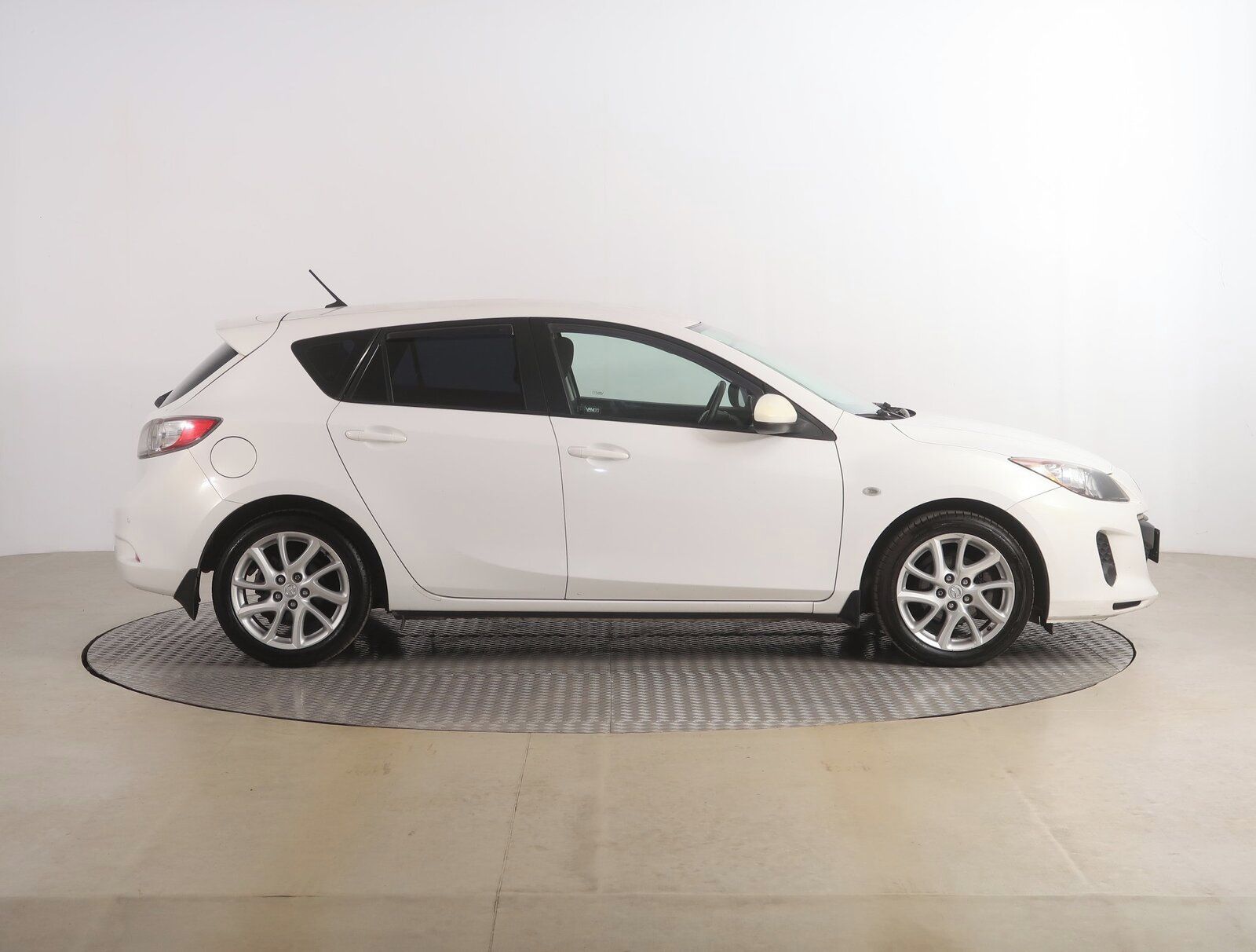 Mazda 3, 1.6, Serv.kniha - fotka 6