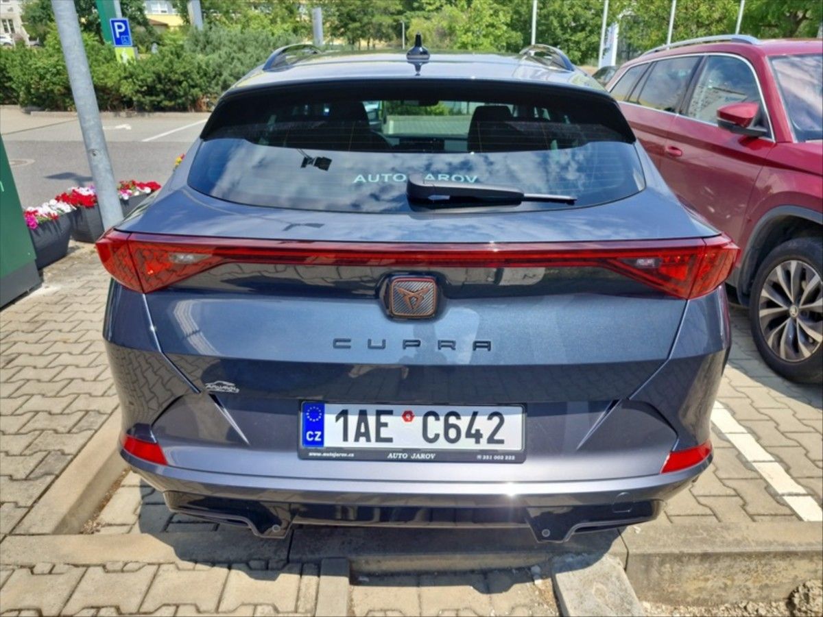 Cupra Formentor, 2,0 TSi 140kW DSG 4x4 - fotka 4