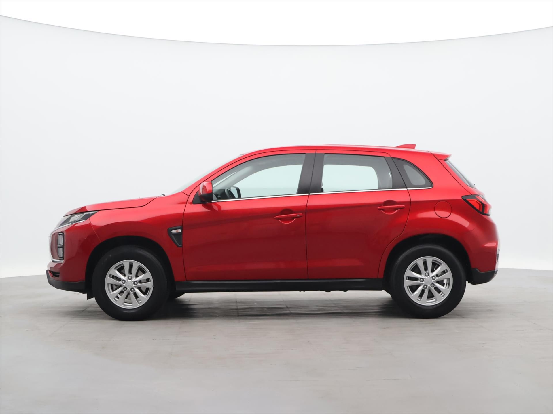 Mitsubishi ASX, 2,0 I 110KW CZ 22TIS.KM 1.MAJ - fotka 4
