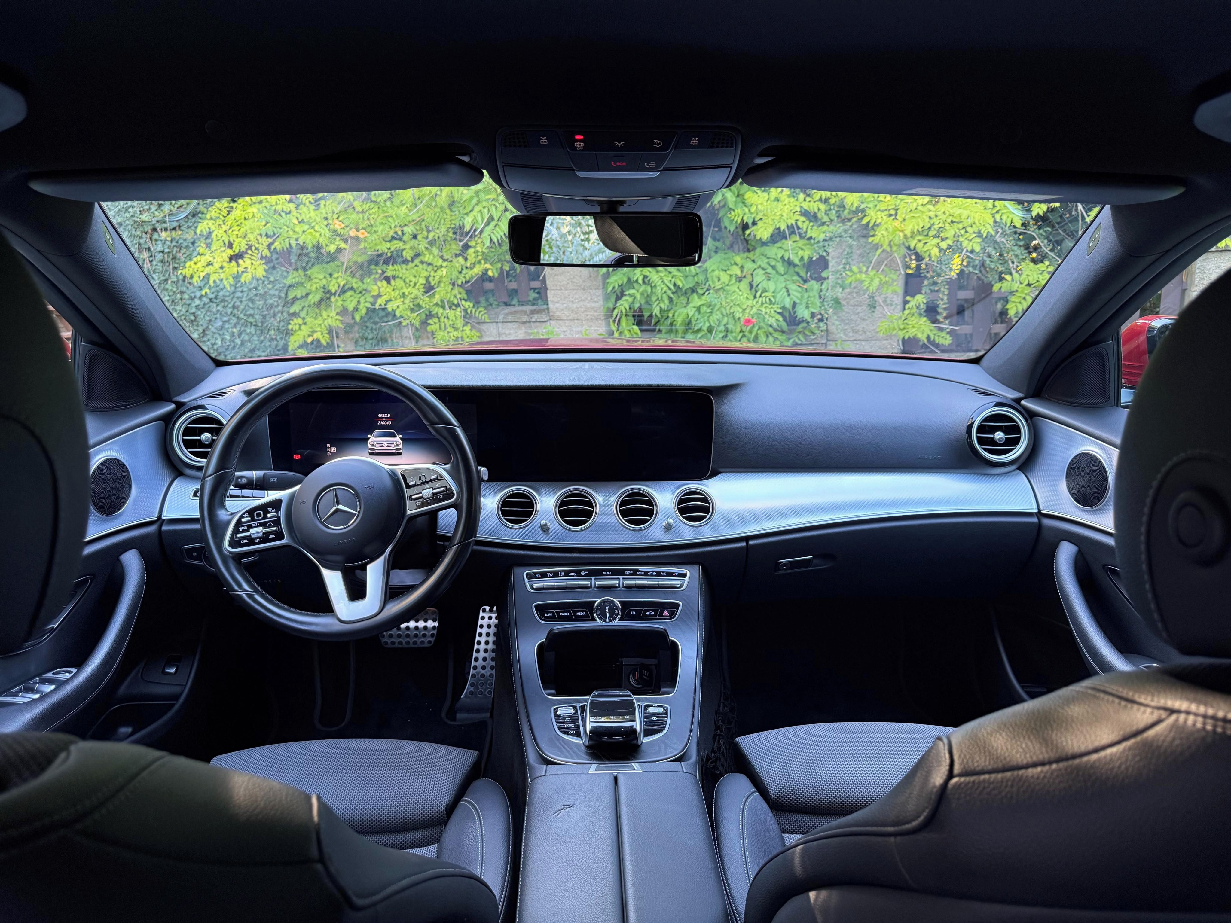 Mercedes-Benz Třídy E, Mercedes E d 4MATIC Sportline - fotka 4