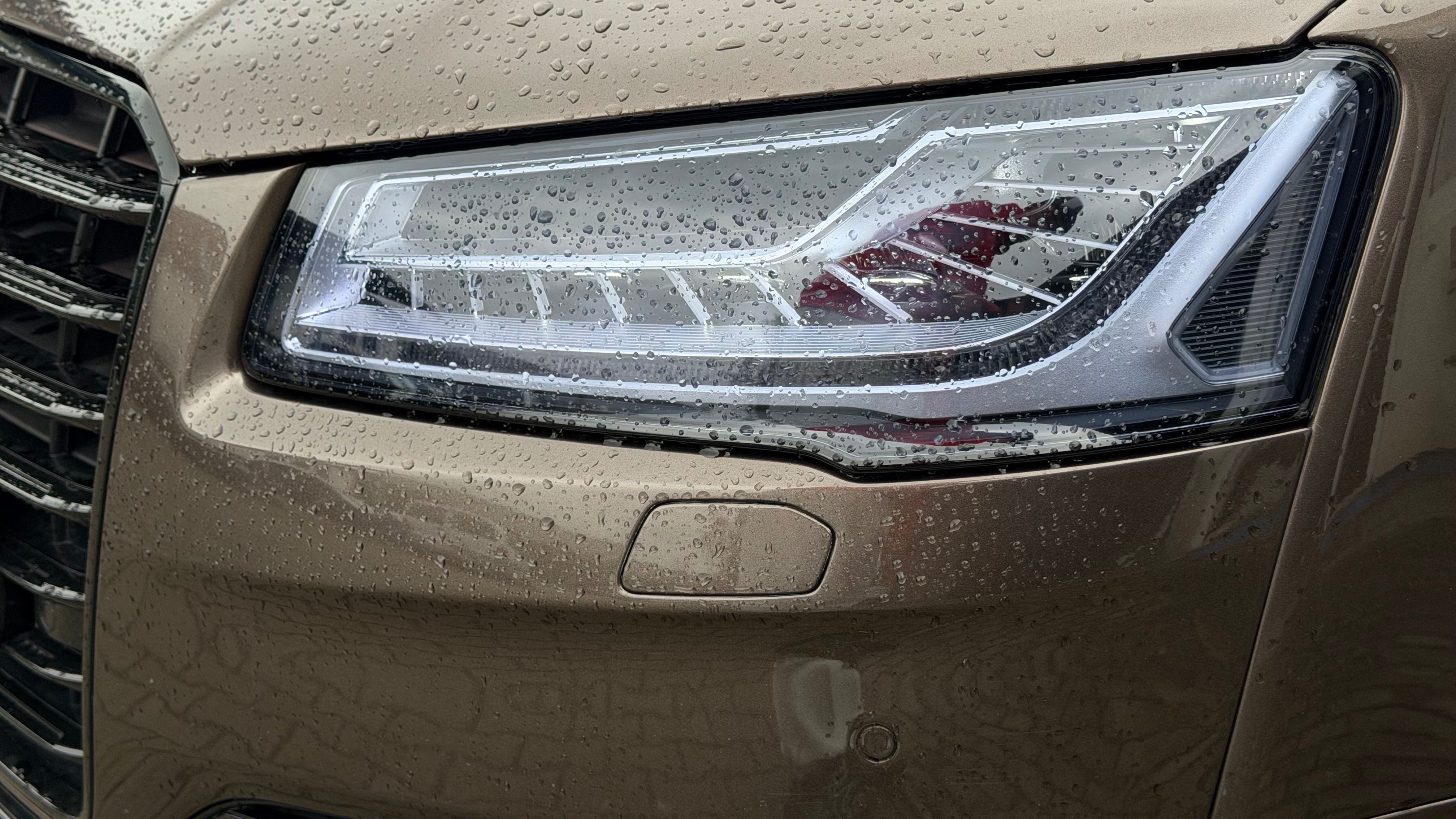 Audi A8, 4.2TDi,V8,283kW,Matrix,LONG - fotka 2