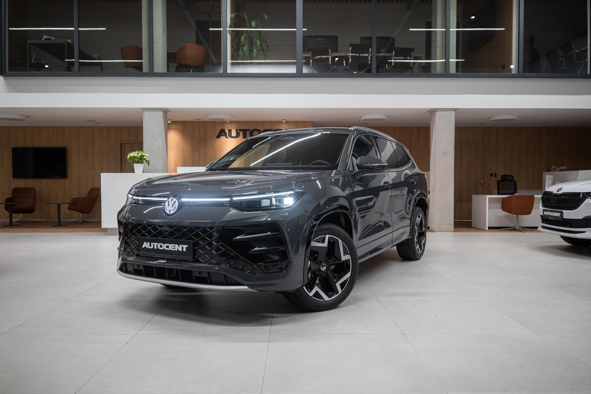 Volkswagen Tayron, R-LINE 4X4 142KW NOVÉ VOZIDLO!