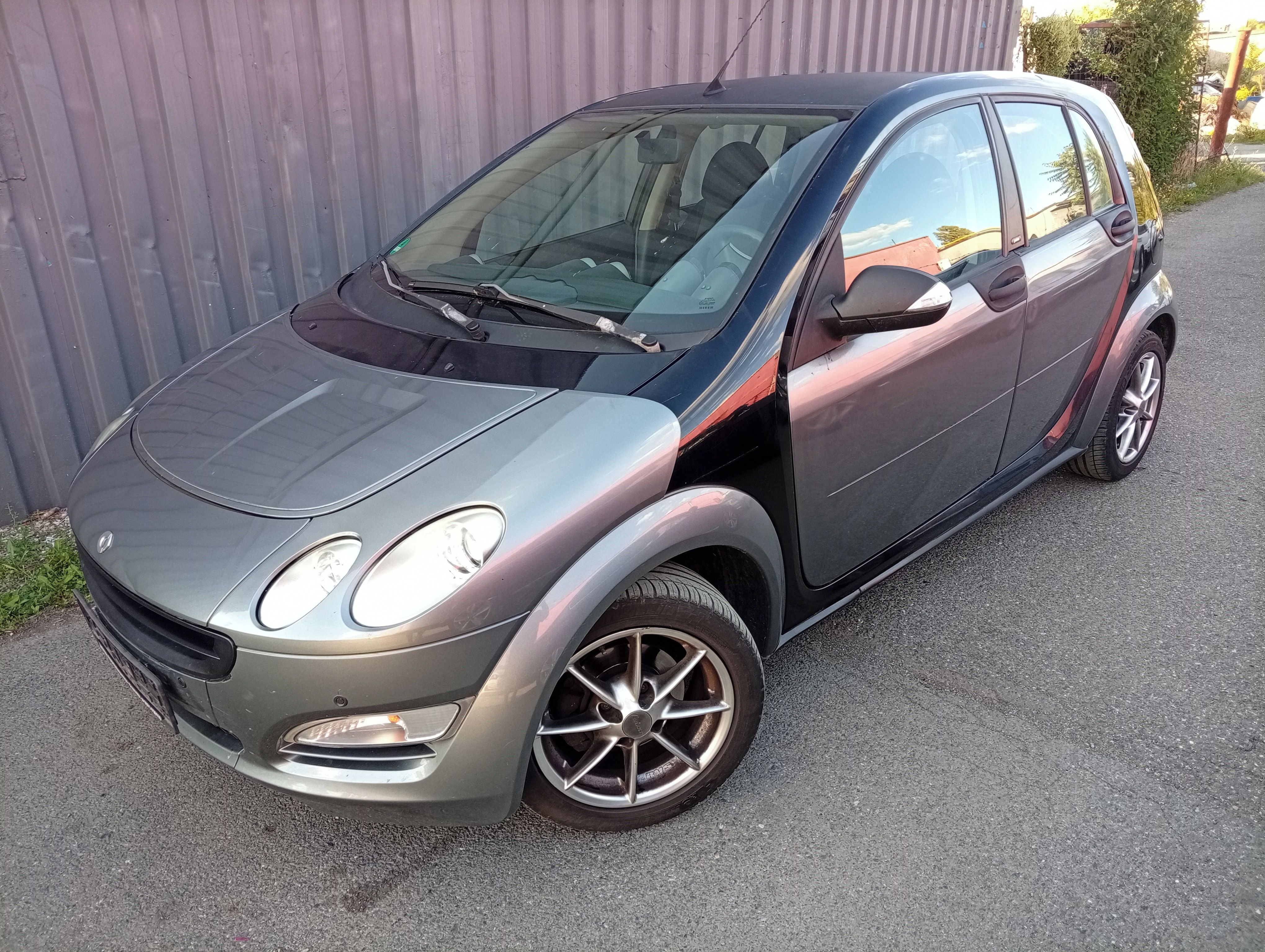 Smart Forfour, 1.2 pěkný stav úsporný - fotka 2