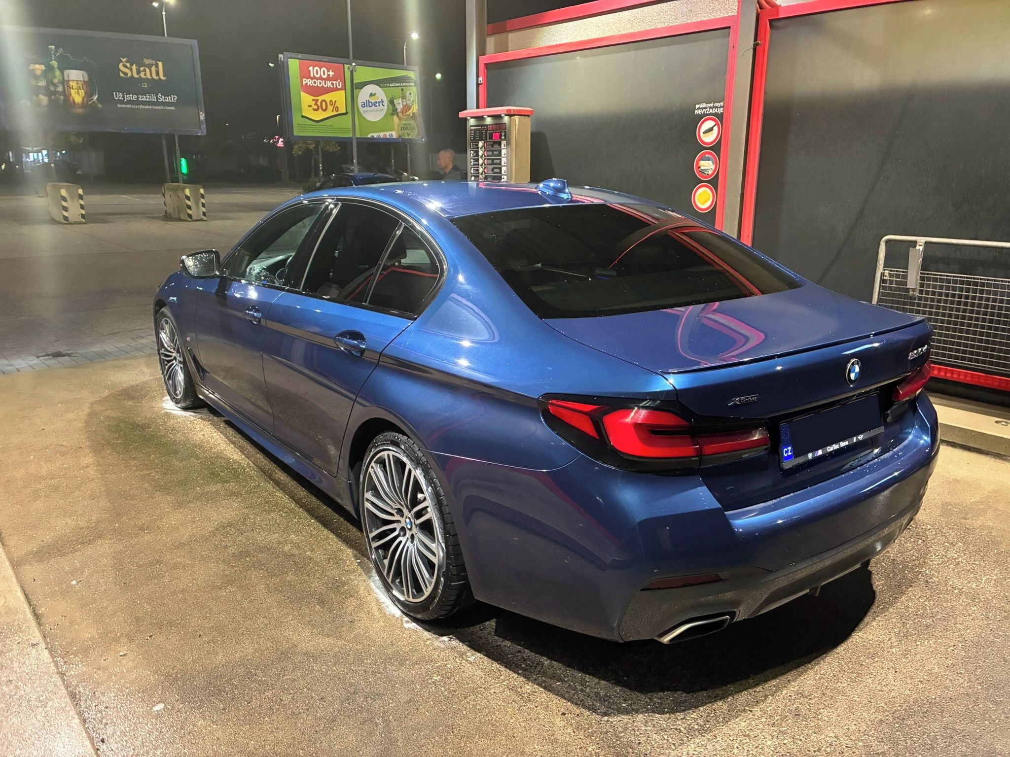 BMW Řada 5, 530d xD M Sport LCI | 286k - fotka 5
