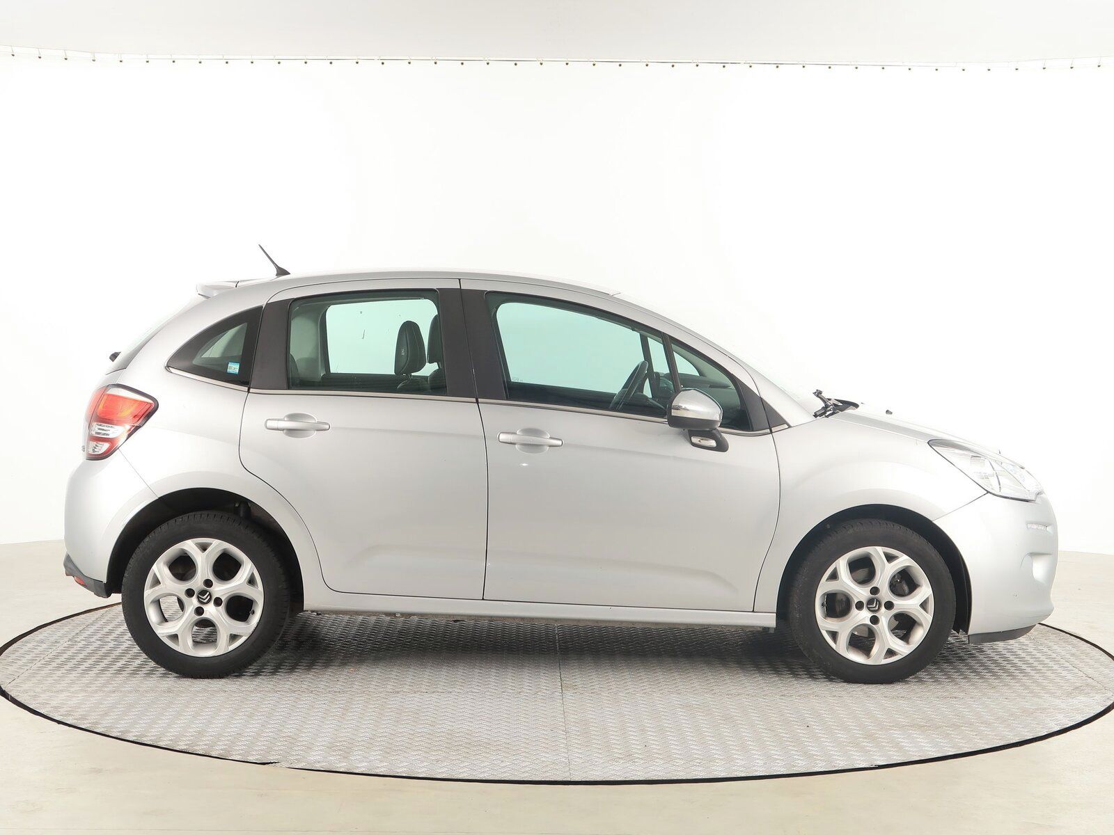 Citroën C3, 1.6 BlueHDi - fotka 6