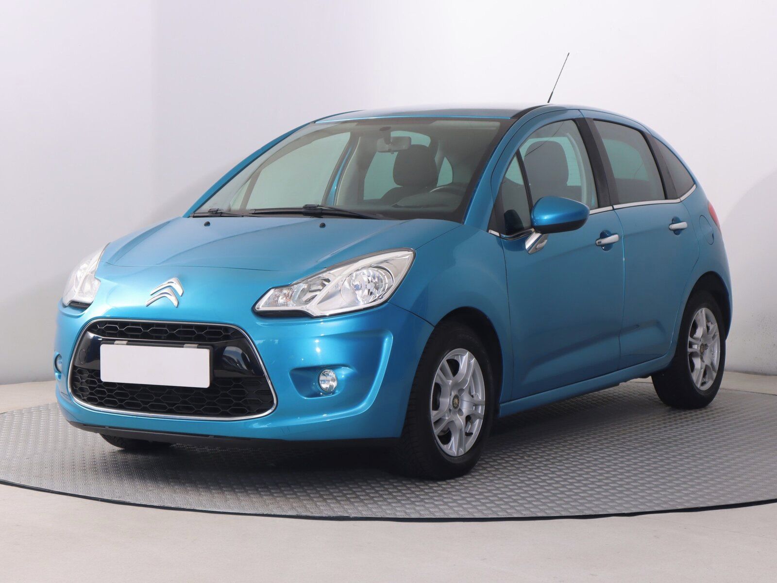 Citroën C3, 1.4 i - fotka 2