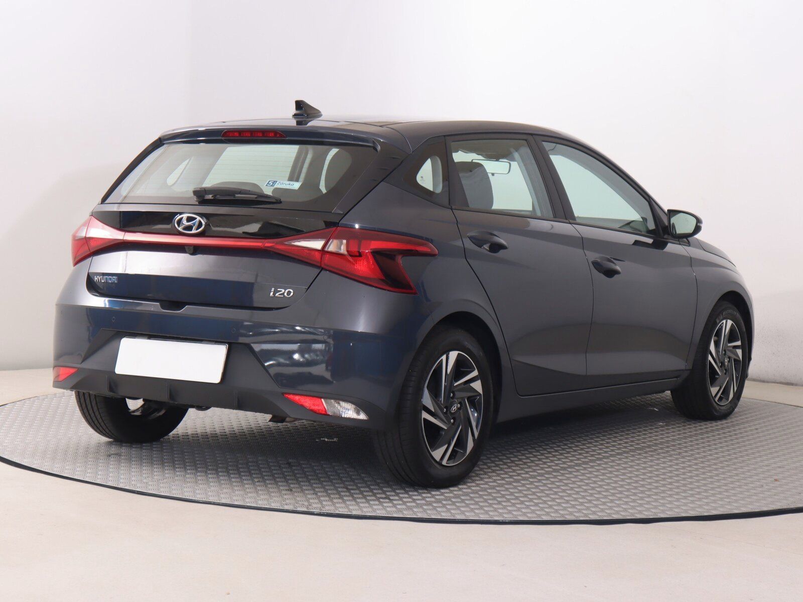 Hyundai i20, 1.2 MPI, Serv.kniha - fotka 5