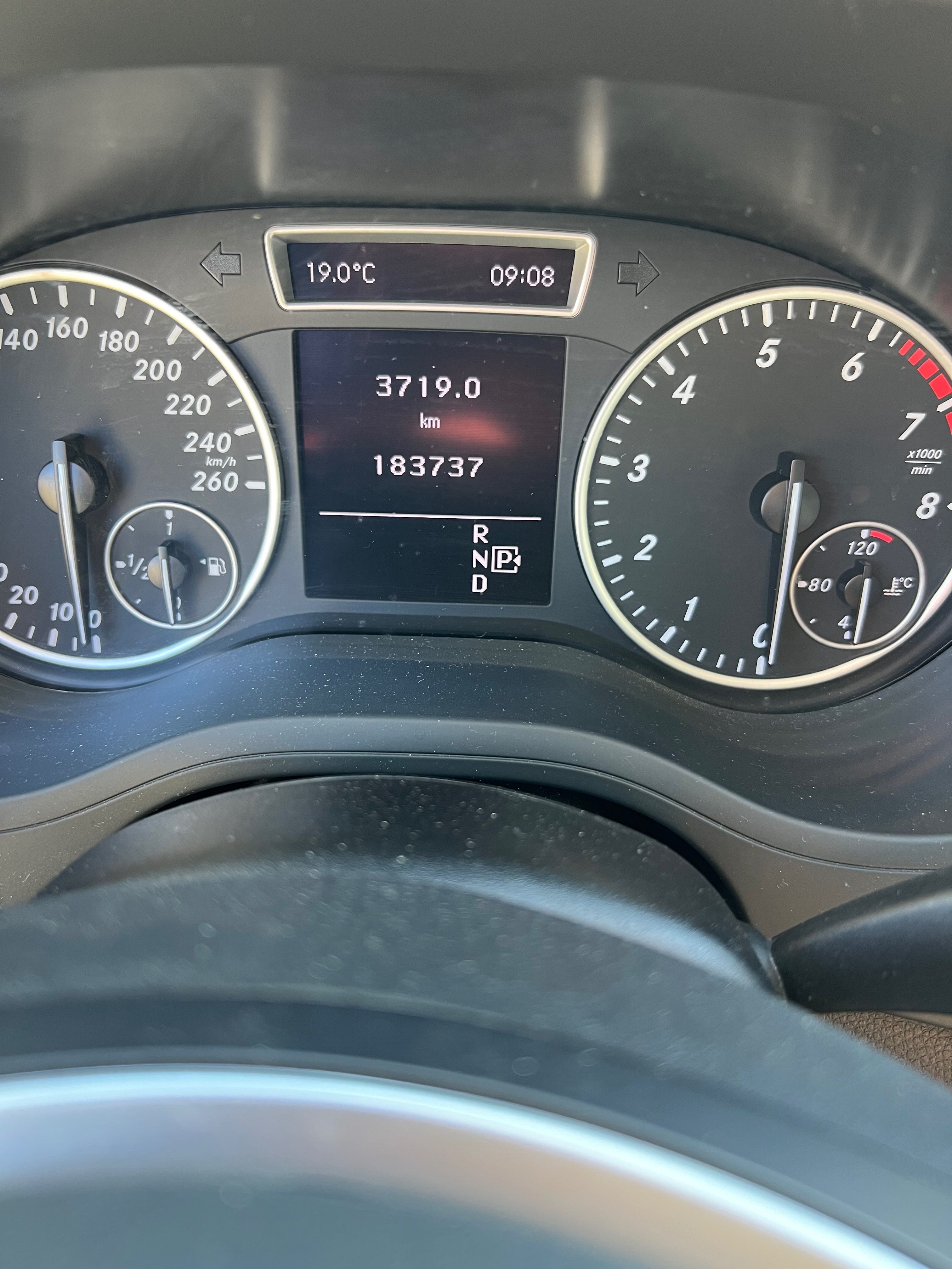 Mercedes-Benz Třídy B, 2.0 benzin, nehavarováno - fotka 3