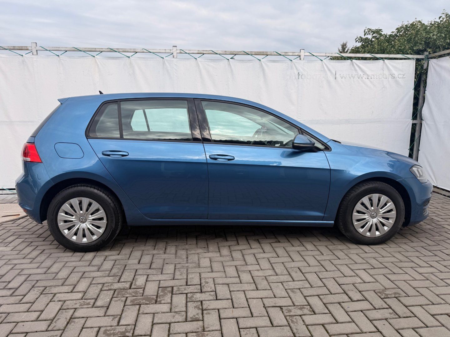Volkswagen Golf, 1,2TSI *KLIMA*WEBASTO*1.MAJ* - fotka 6