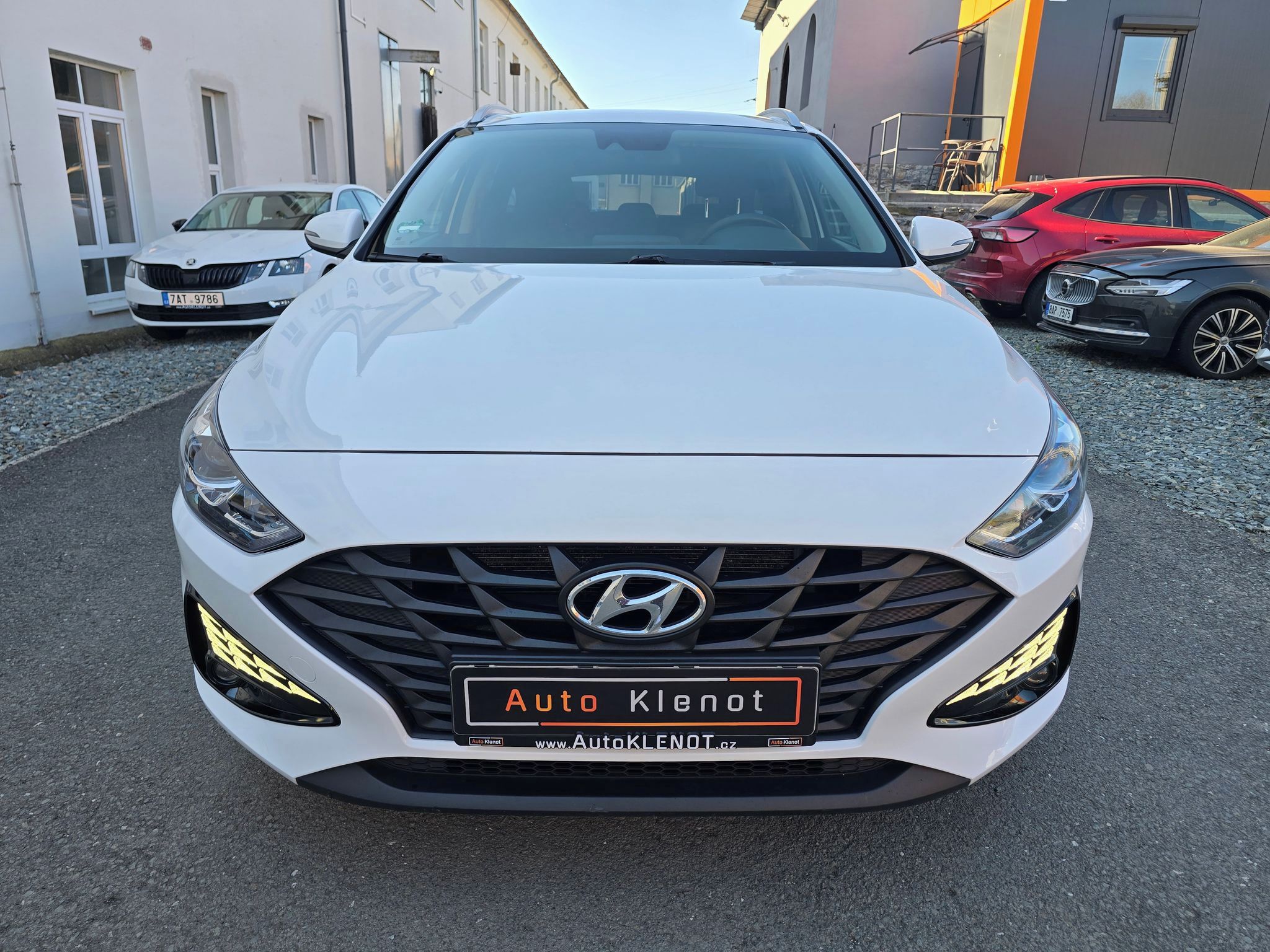 Hyundai i30, 1.6CRDi COMFORT LED KAMERA NAV - fotka 3