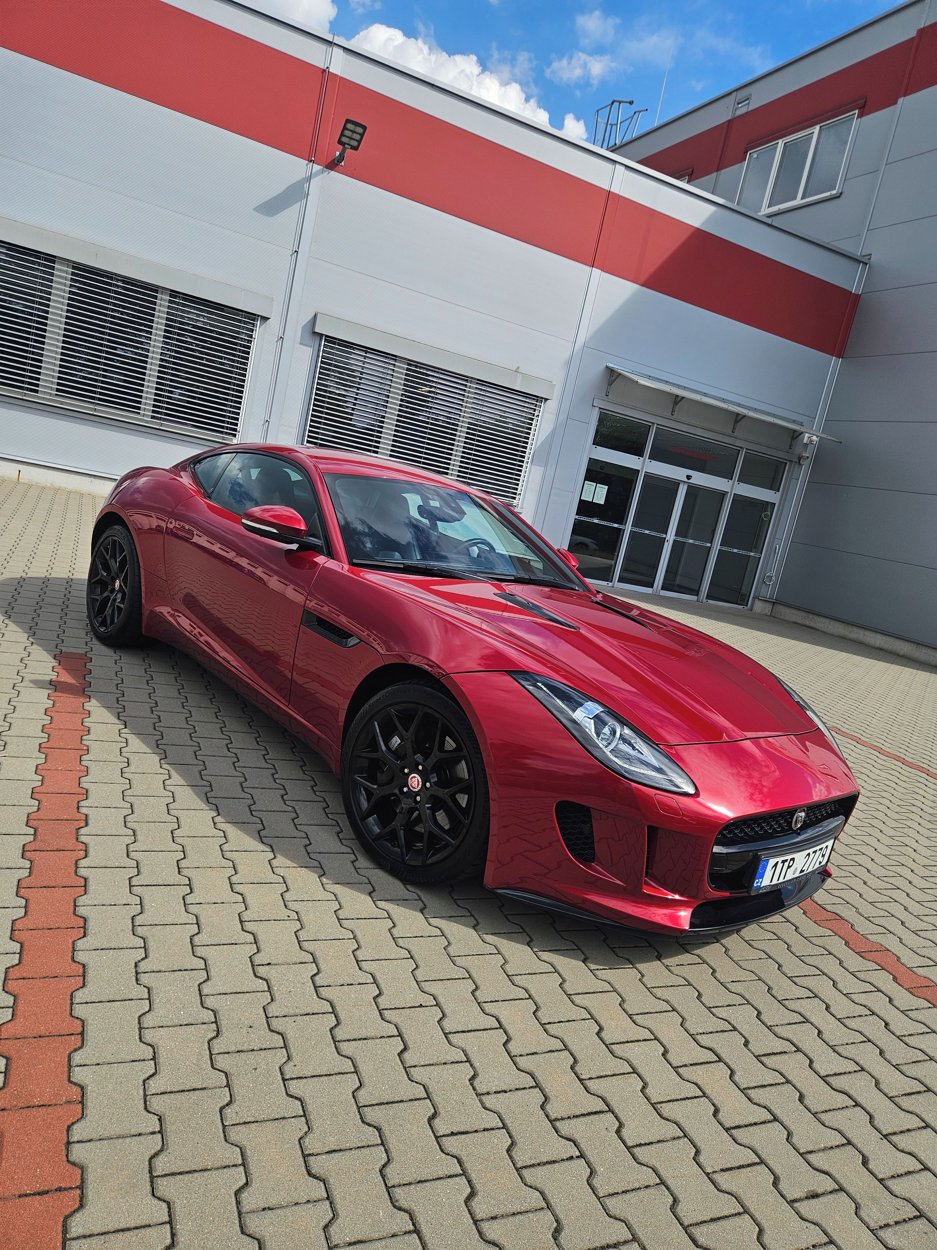 Jaguar F-Type, Jaguar F-Type 3.0 V6