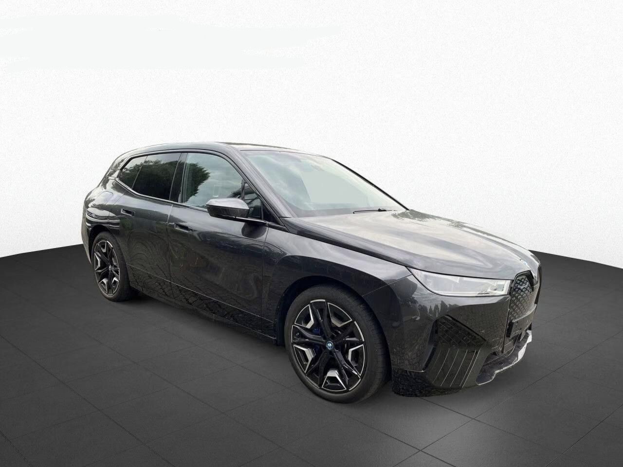 BMW iX, xDr 40 Sportpaket*Kůže*360°* - fotka 3