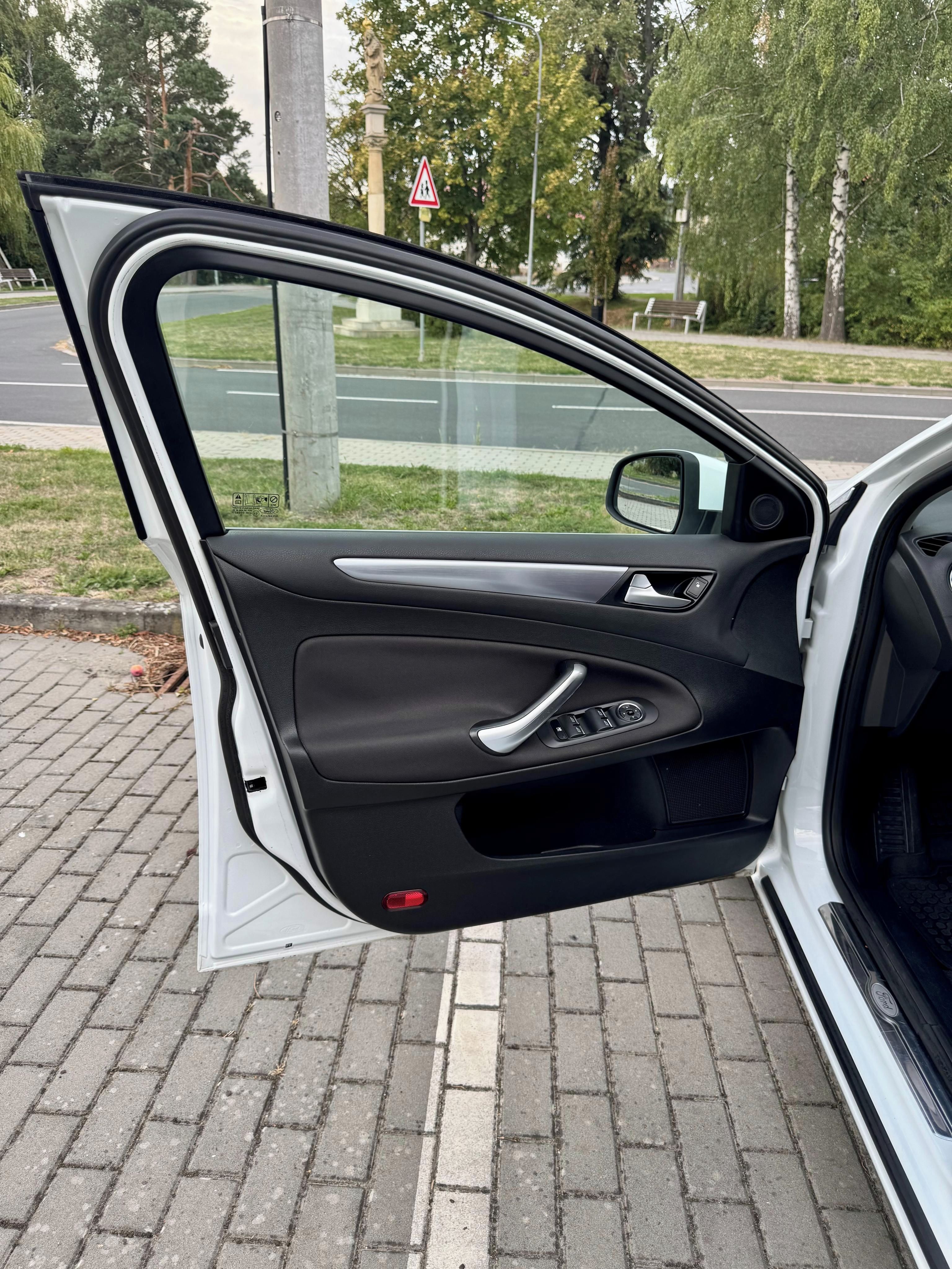 Ford Mondeo, 2.0 TDCi – DIESEL, AUTOMAT - fotka 6