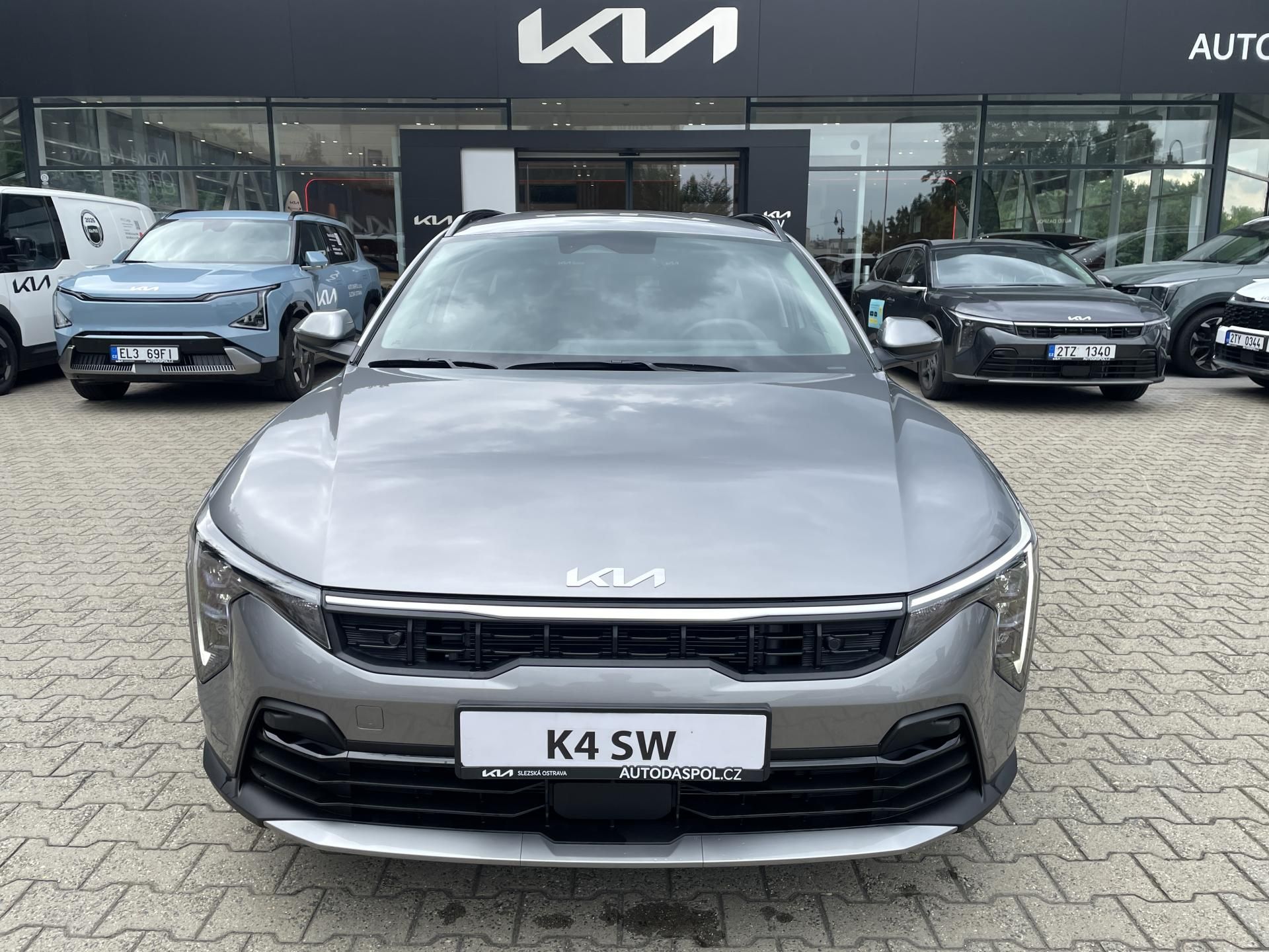 Kia K4, 1,6T-GDi  EXCLUSIVE 7DCT - fotka 2