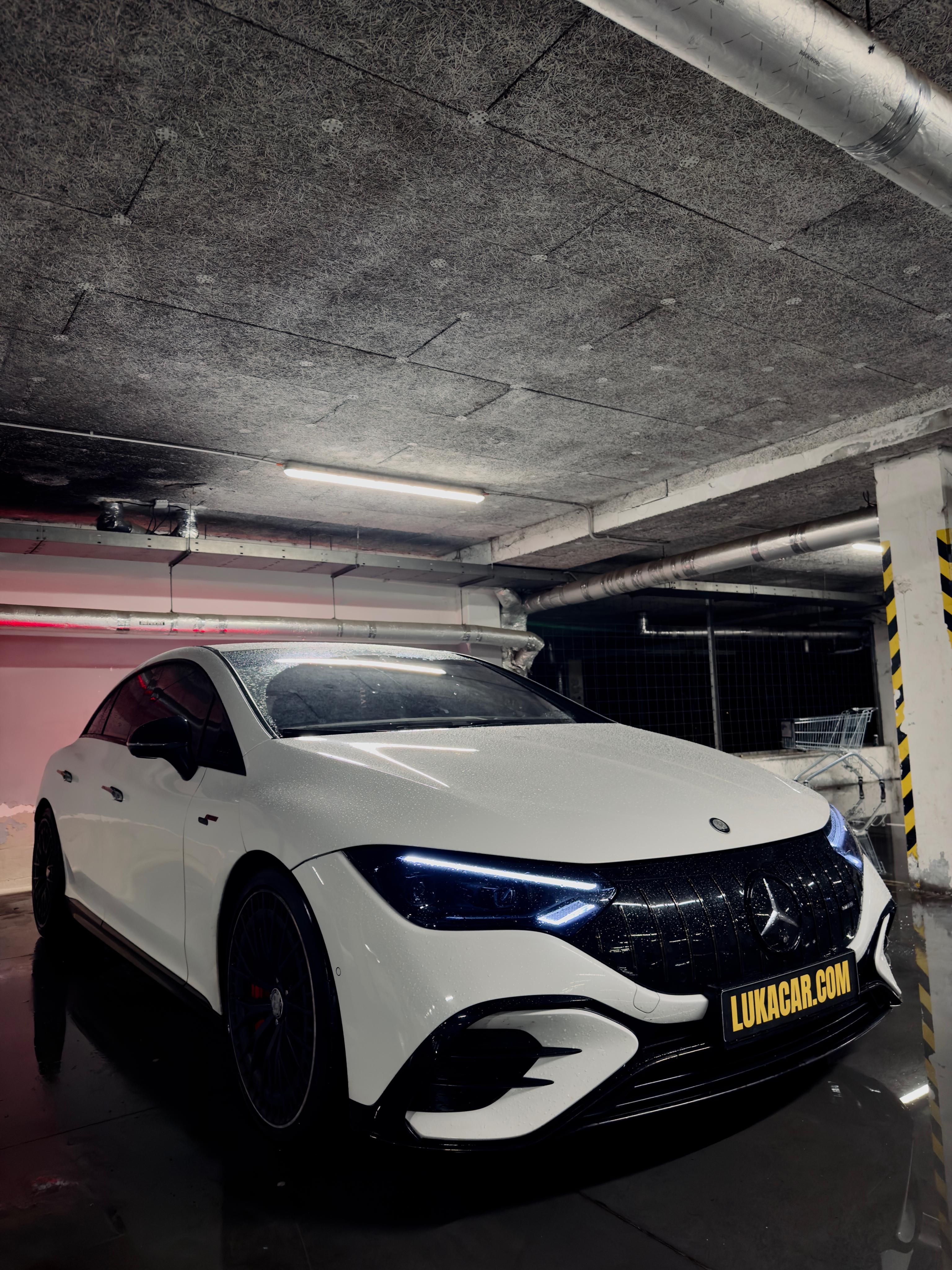 Mercedes-Benz EQE, MERCEDES EQE 53 AMG 4 Matic+ - fotka 2