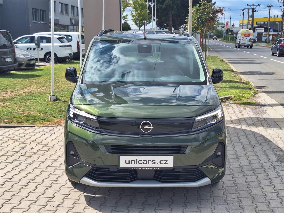 Opel Combo, 1,5 CDTi  Elegance Plus AT8 - fotka 2