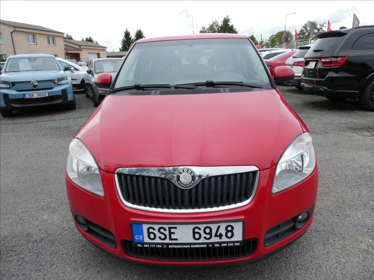 Škoda Fabia, 1,6 i16V 77kW AUTOMAT,klima,ČR - fotka 2