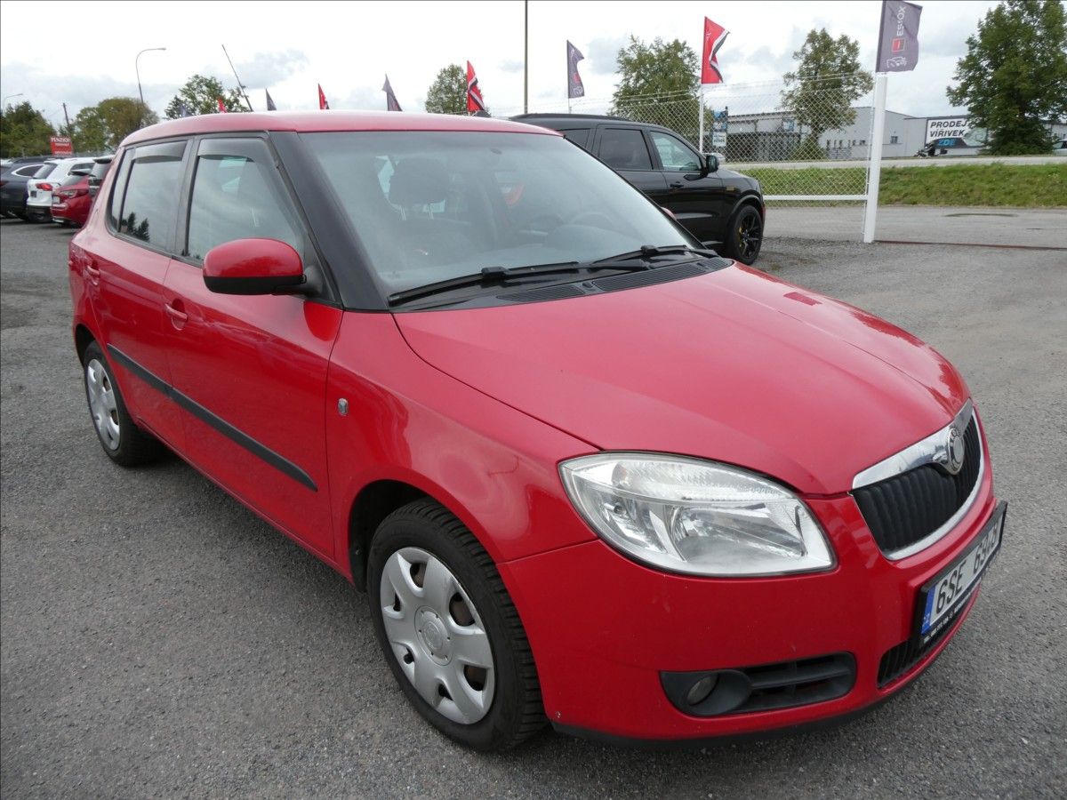 Škoda Fabia, 1,6 i16V 77kW AUTOMAT,klima,ČR
