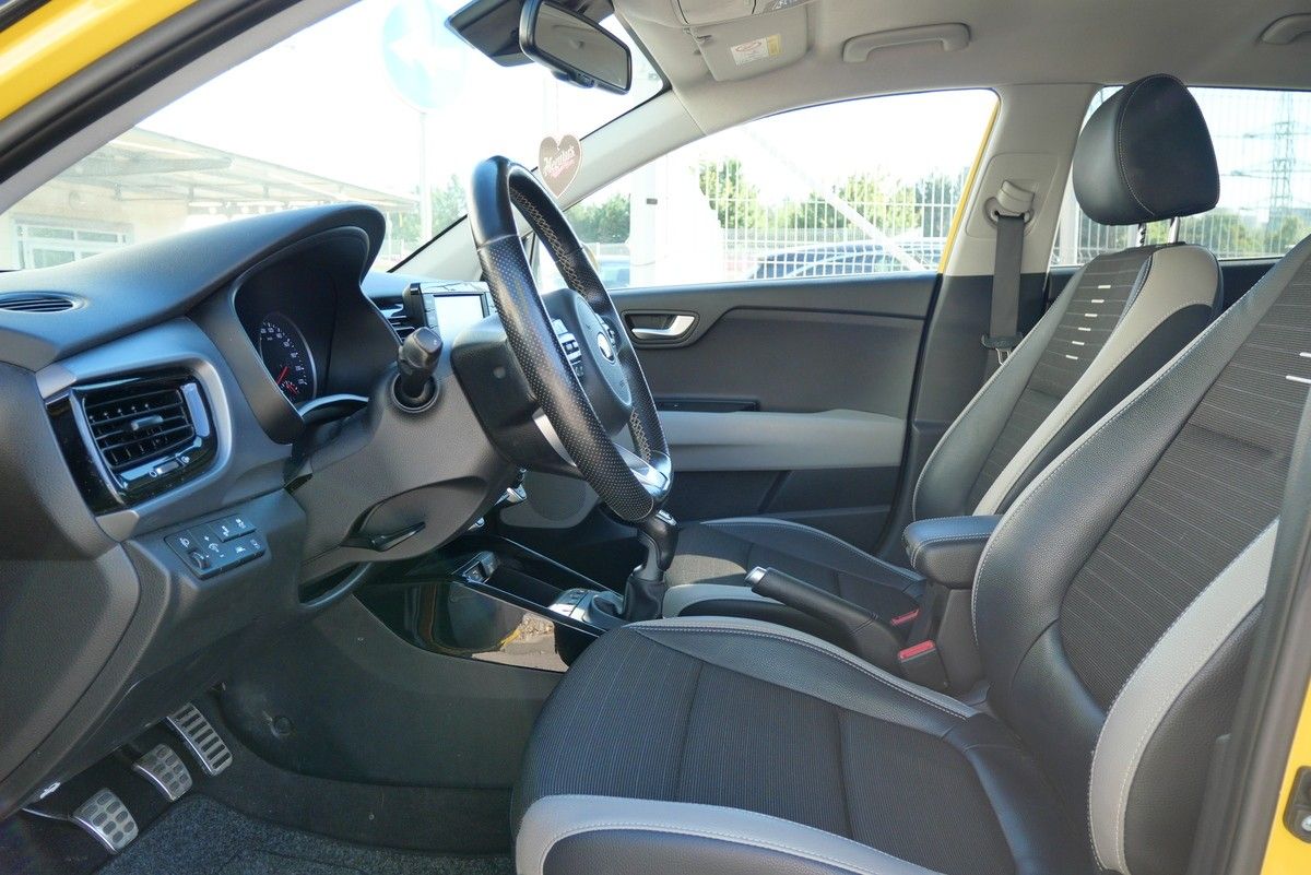 Kia Stonic, 1.4i 73 kW - fotka 5