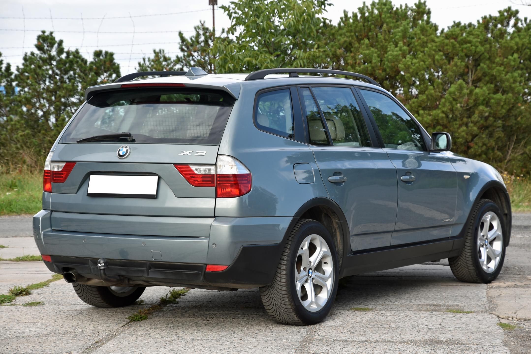 BMW X3, xDrive20d LCi,KŮŽE,VÝHŘEV,TEMP - fotka 3