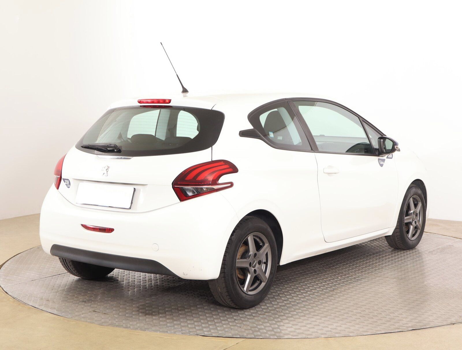 Peugeot 208, 1.2 PureTech, Serv.kniha - fotka 5