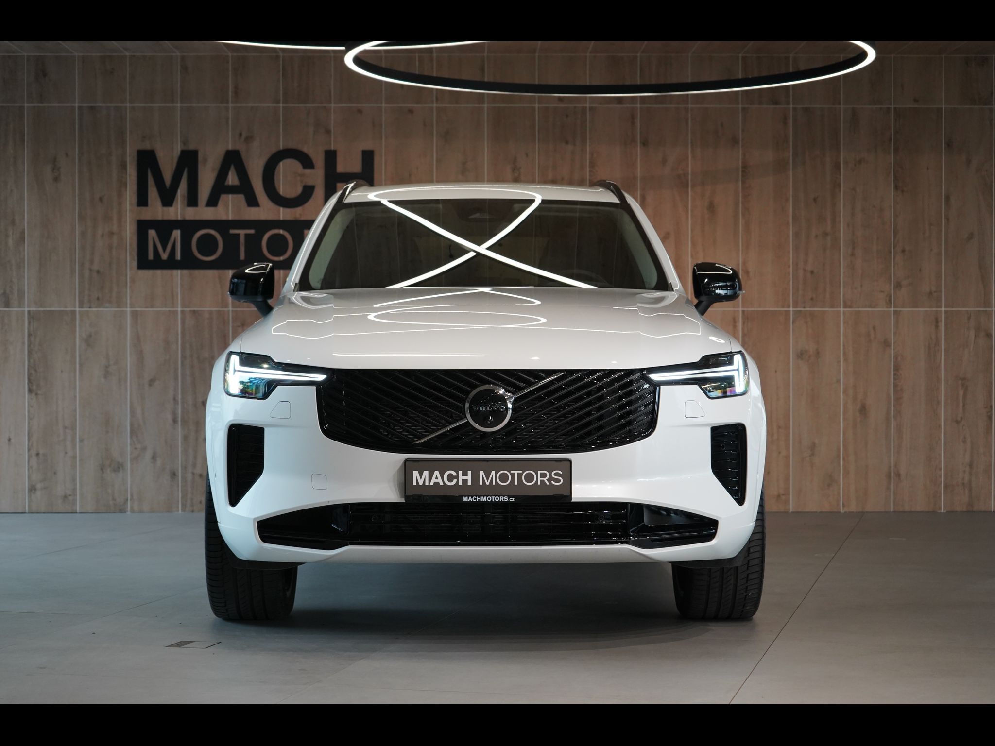 Volvo XC90, B5 PLUS Bright, Vzduch, 360° - fotka 3