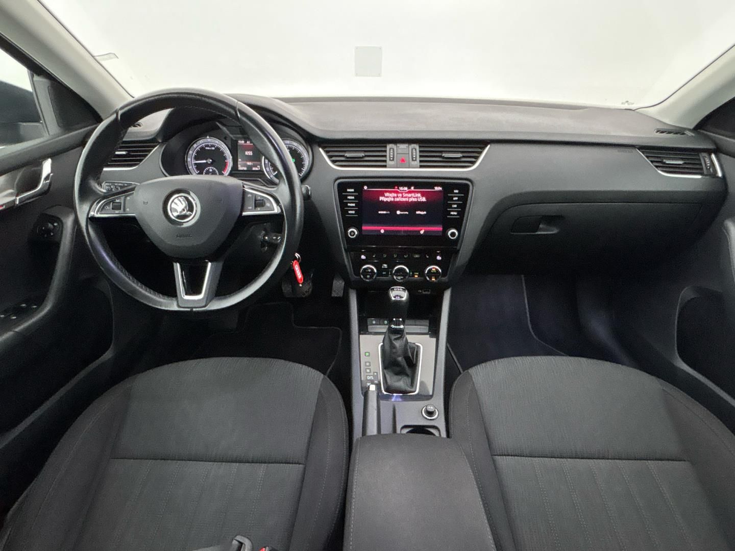 Škoda Octavia, 1.6 TDI / 85 kW Style DSG - fotka 5