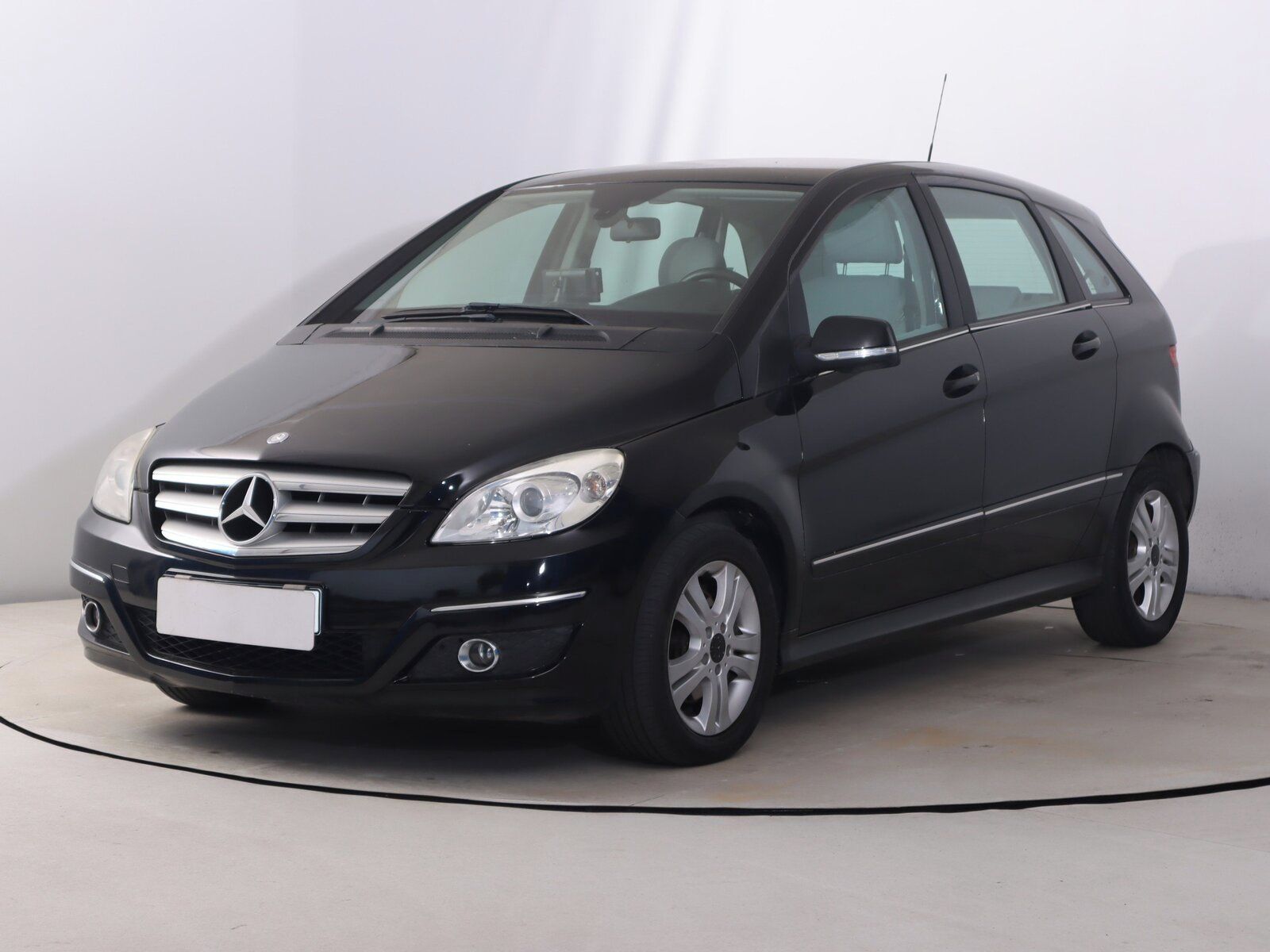 Mercedes-Benz Třídy B, 180 CDI - fotka 2