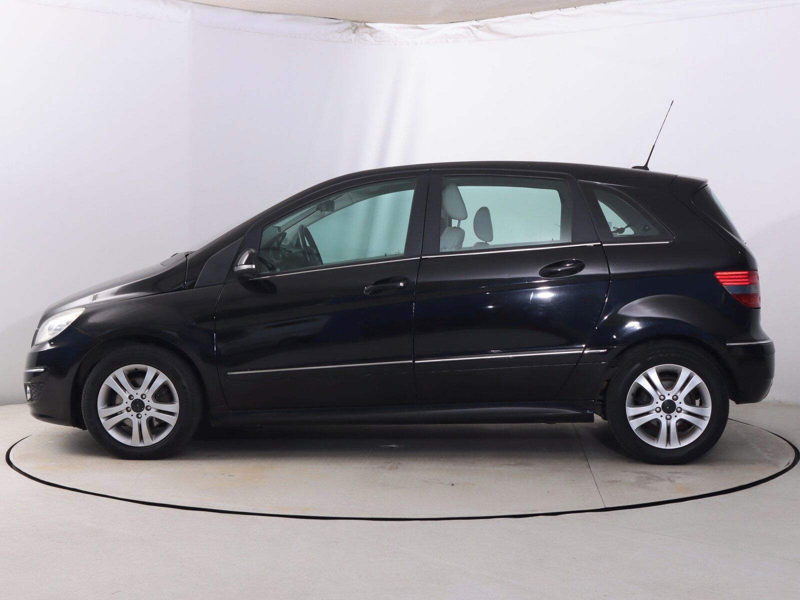 Mercedes-Benz Třídy B, 180 CDI - fotka 3