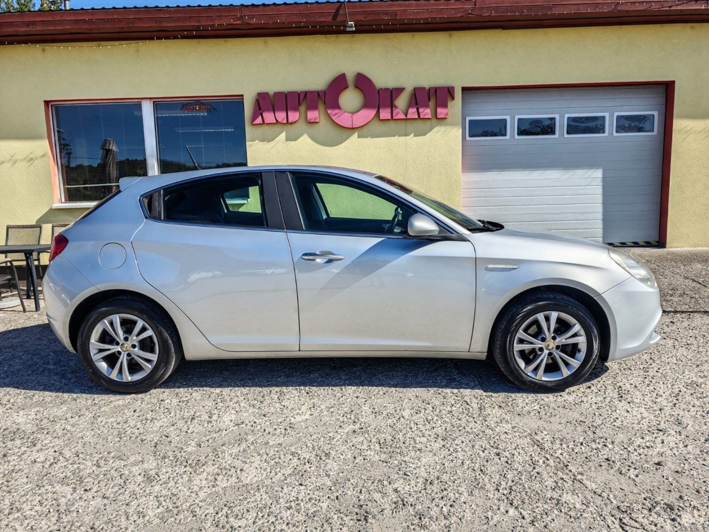 Alfa Romeo Giulietta, 1.6 JTD DIG.KLIMA/1MAJ - fotka 2