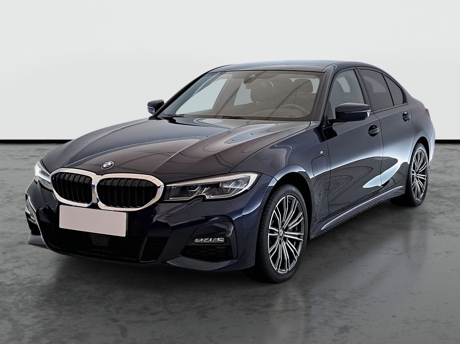 BMW Řada 3, 330 e xDrive, M Sport, 4X4 - fotka 3