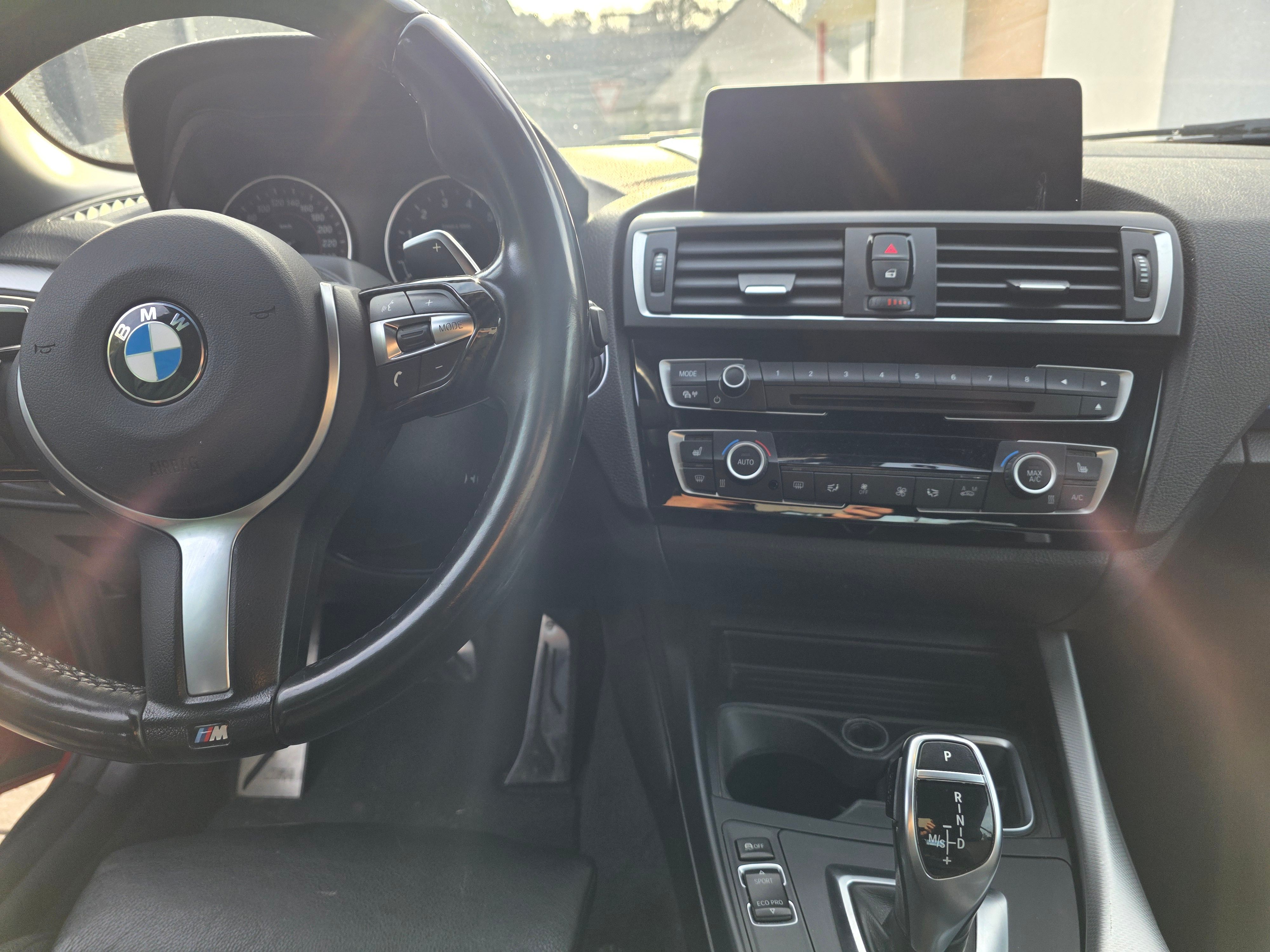 BMW Řada 2, M335i 240kW automat - fotka 6