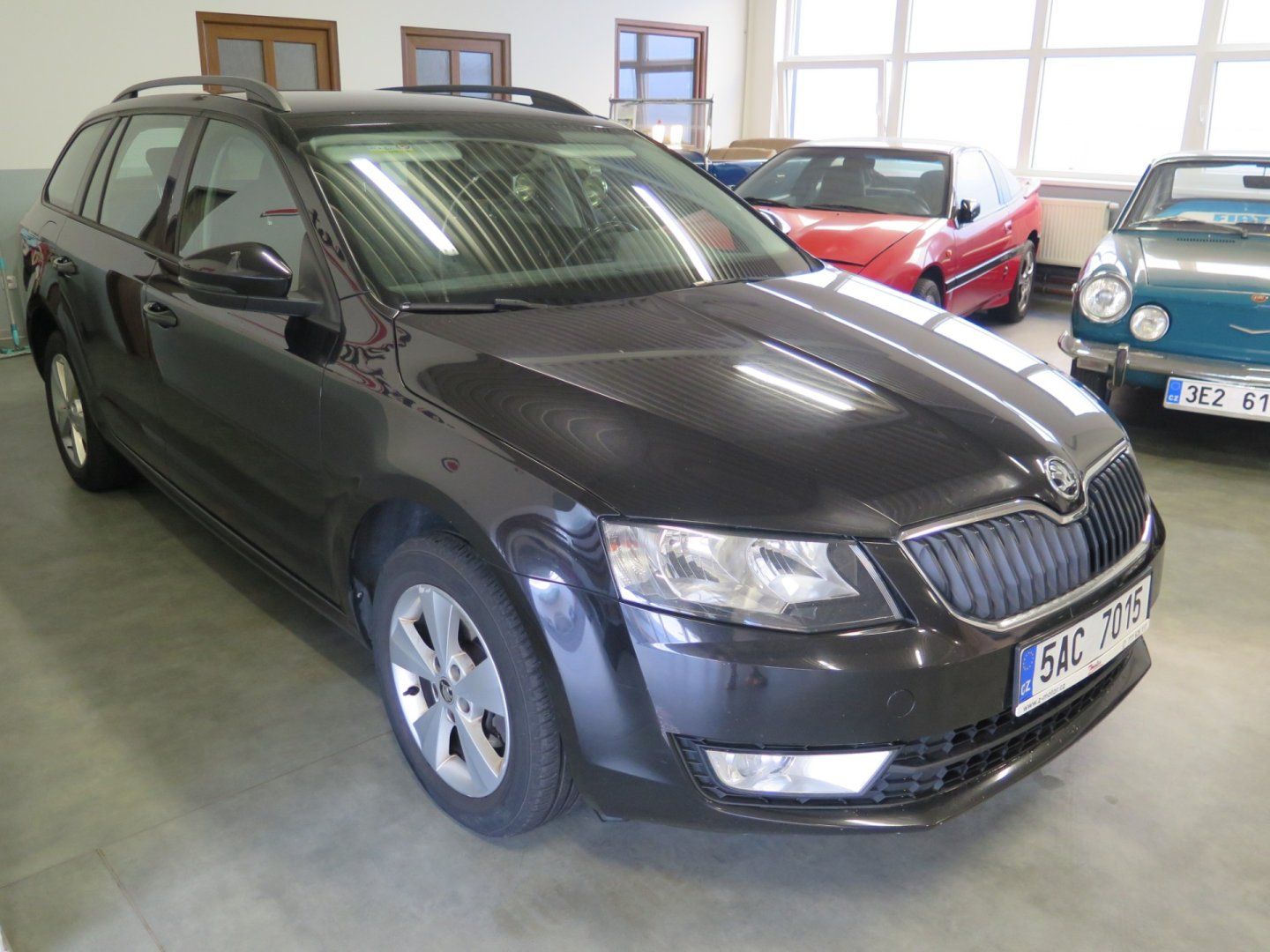 Škoda Octavia, 2.0 TDI,4x4,klima,výhřev,servi - fotka 5