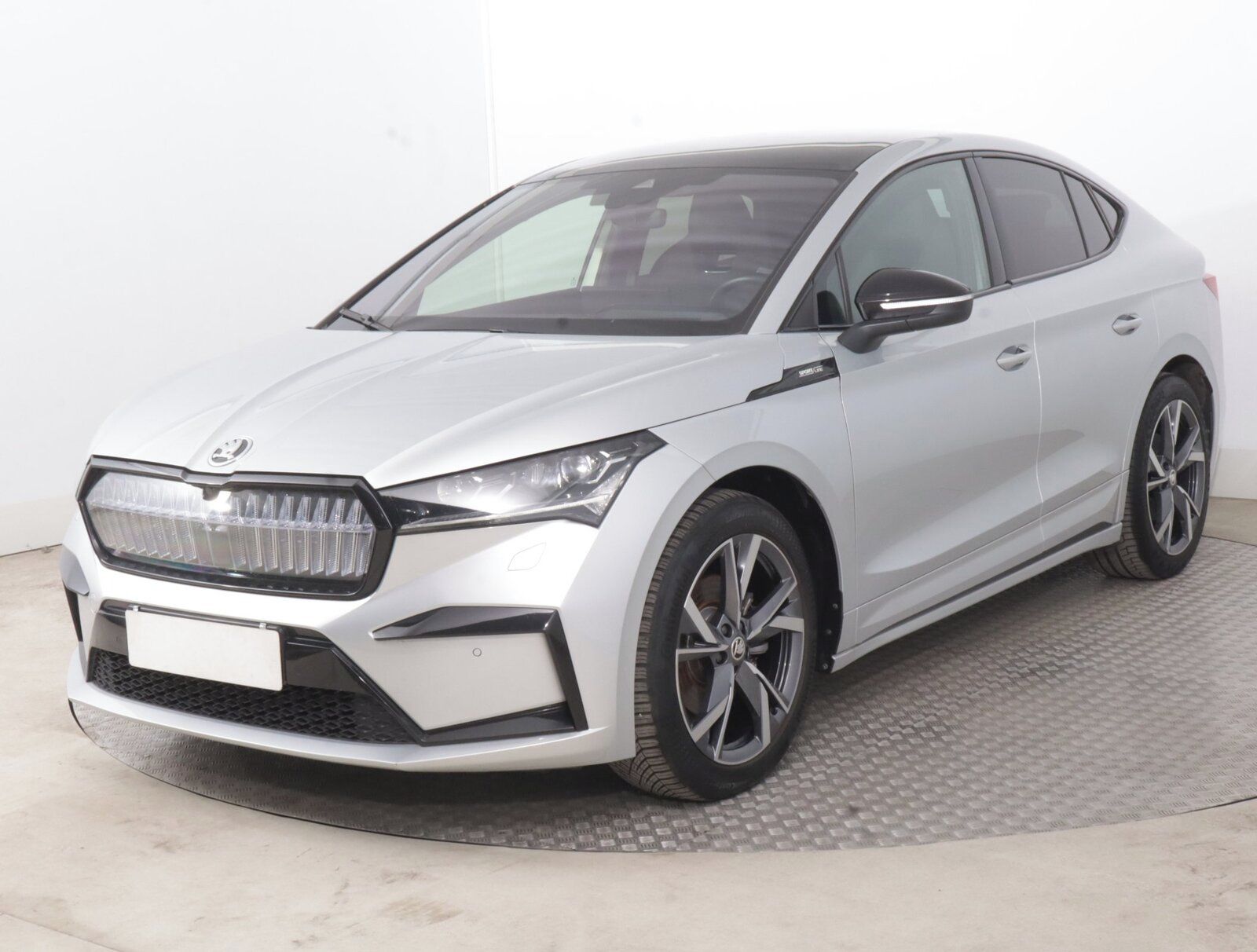 Škoda Enyaq Coupé, iV 80 (82 kWh), SoH 98% - fotka 2