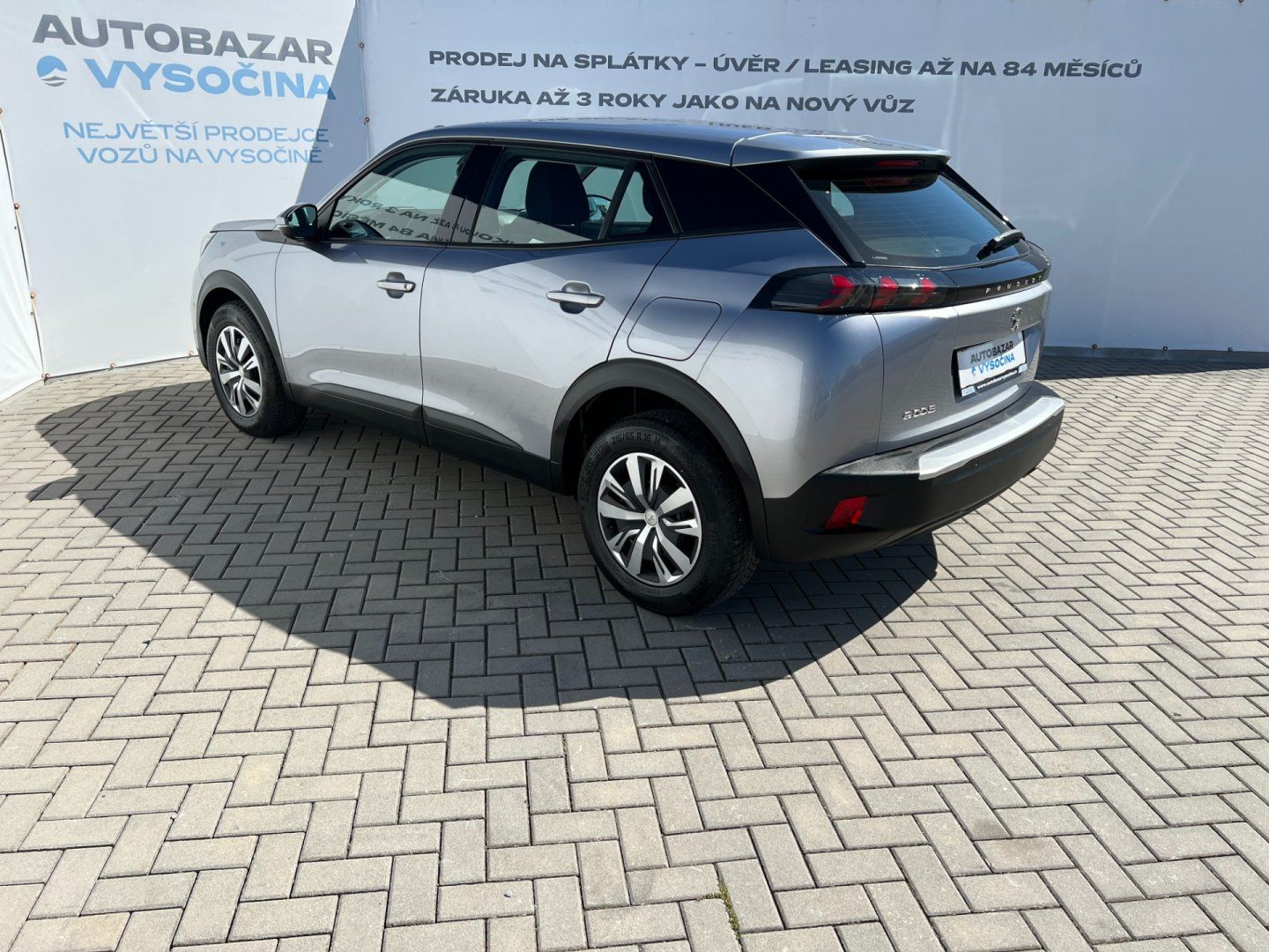 Peugeot 2008, 1.2PT 74kW! 1.maj! Navi! LED! - fotka 6