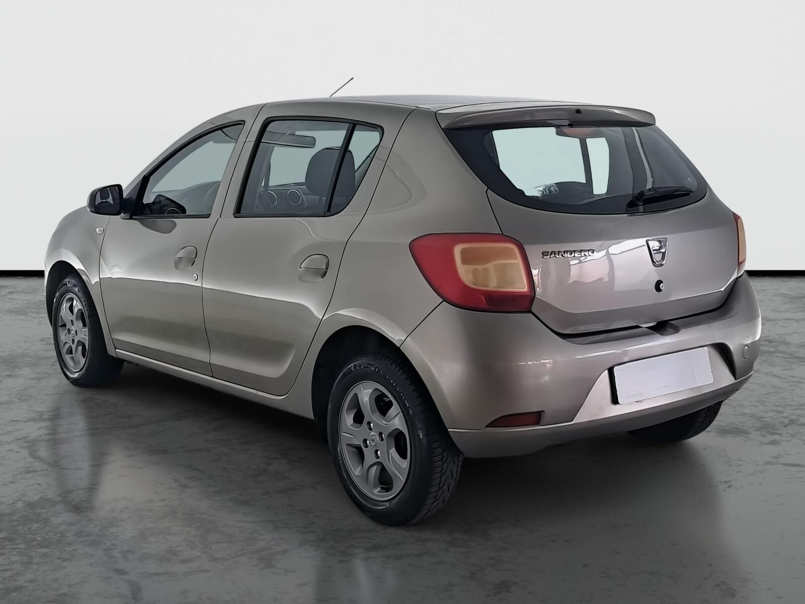 Dacia Sandero, 1.5 dCi, Celebration - fotka 4
