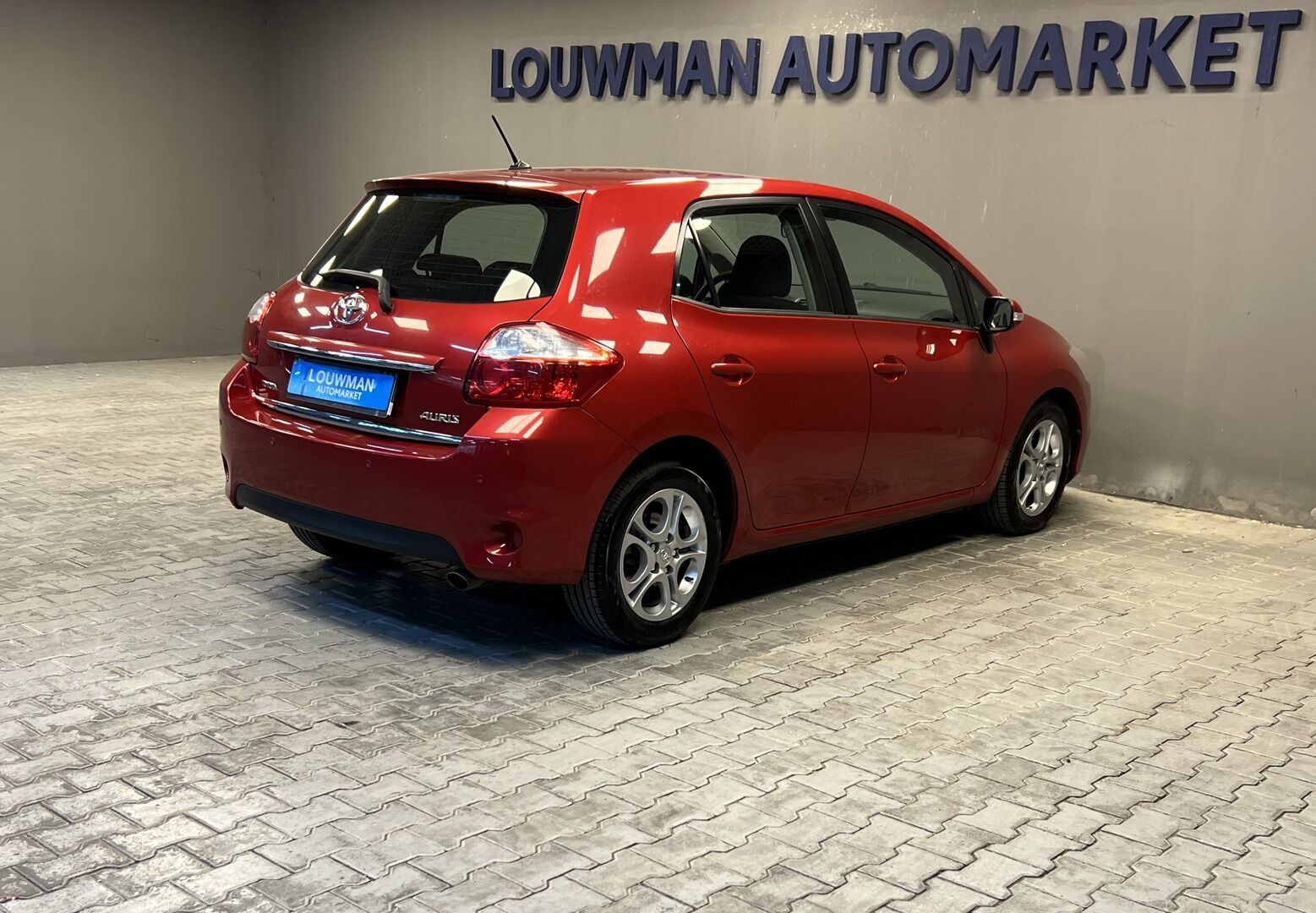 Toyota Auris, 1,6 VVTi Luna - fotka 2