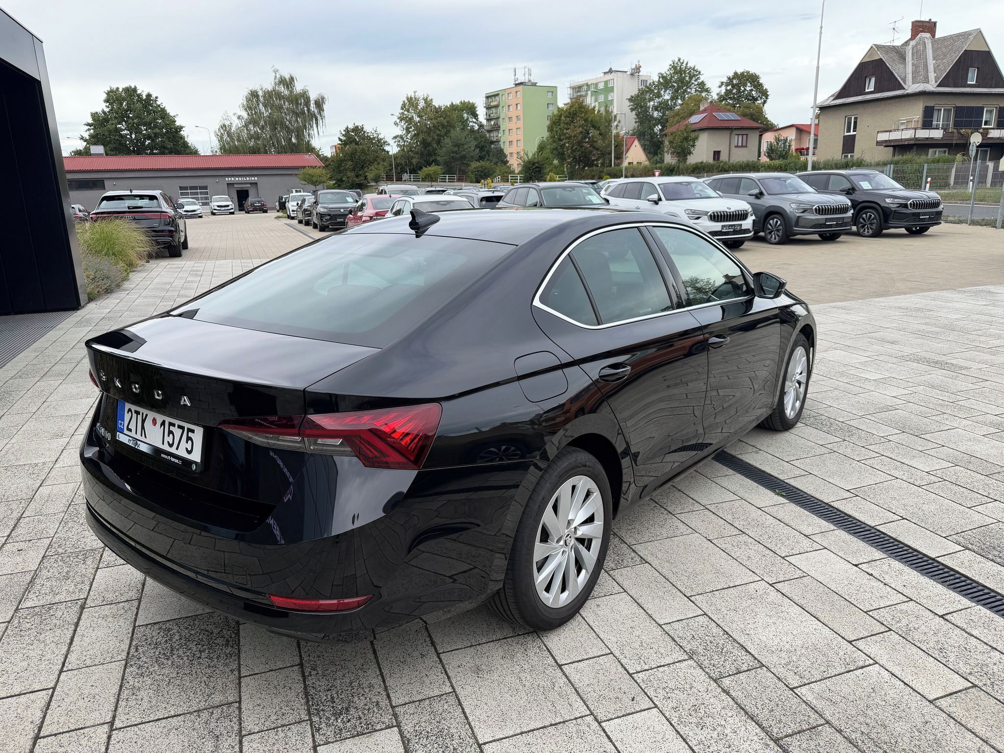 Škoda Octavia, Style  2,0TDI 110kW DSG Matrix - fotka 2