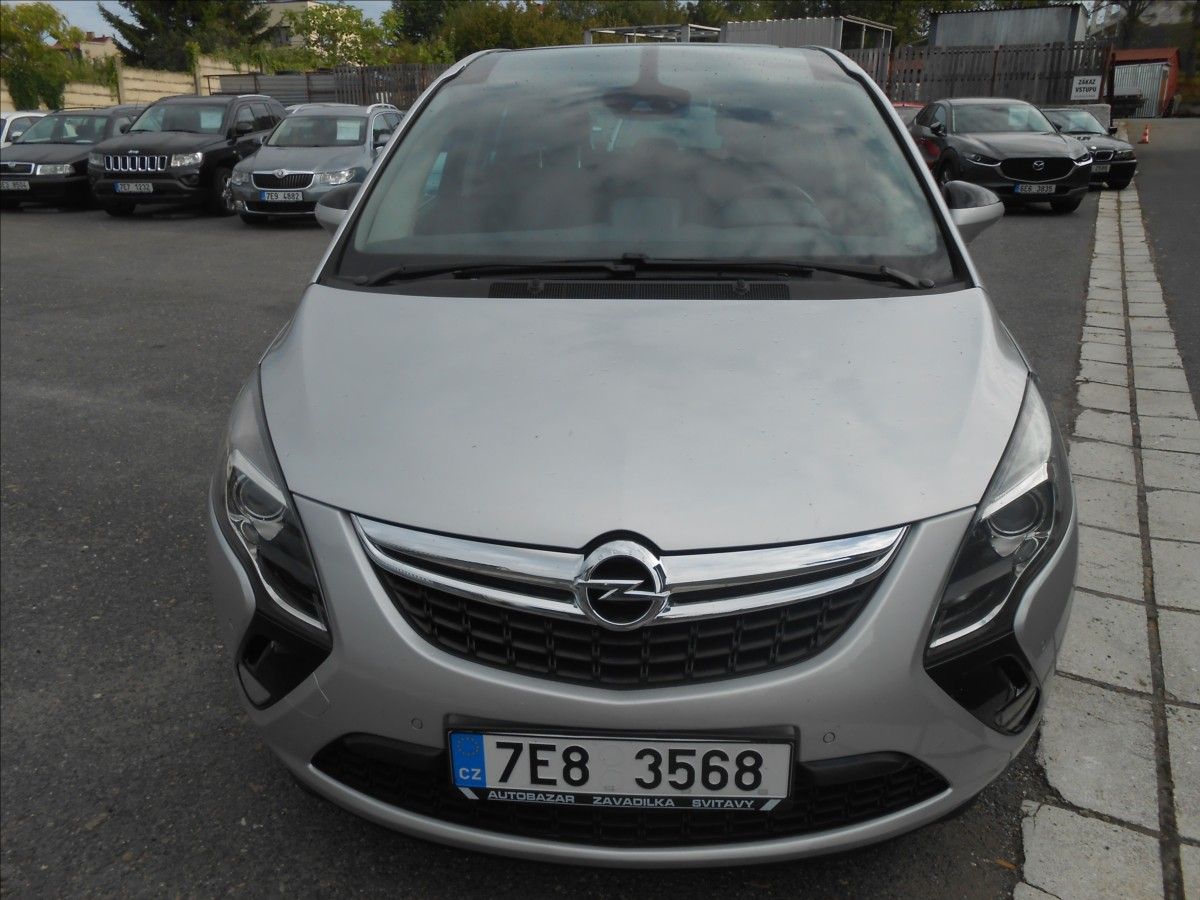 Opel Zafira, 1,4 Tourer 103KW 7Míst - fotka 2